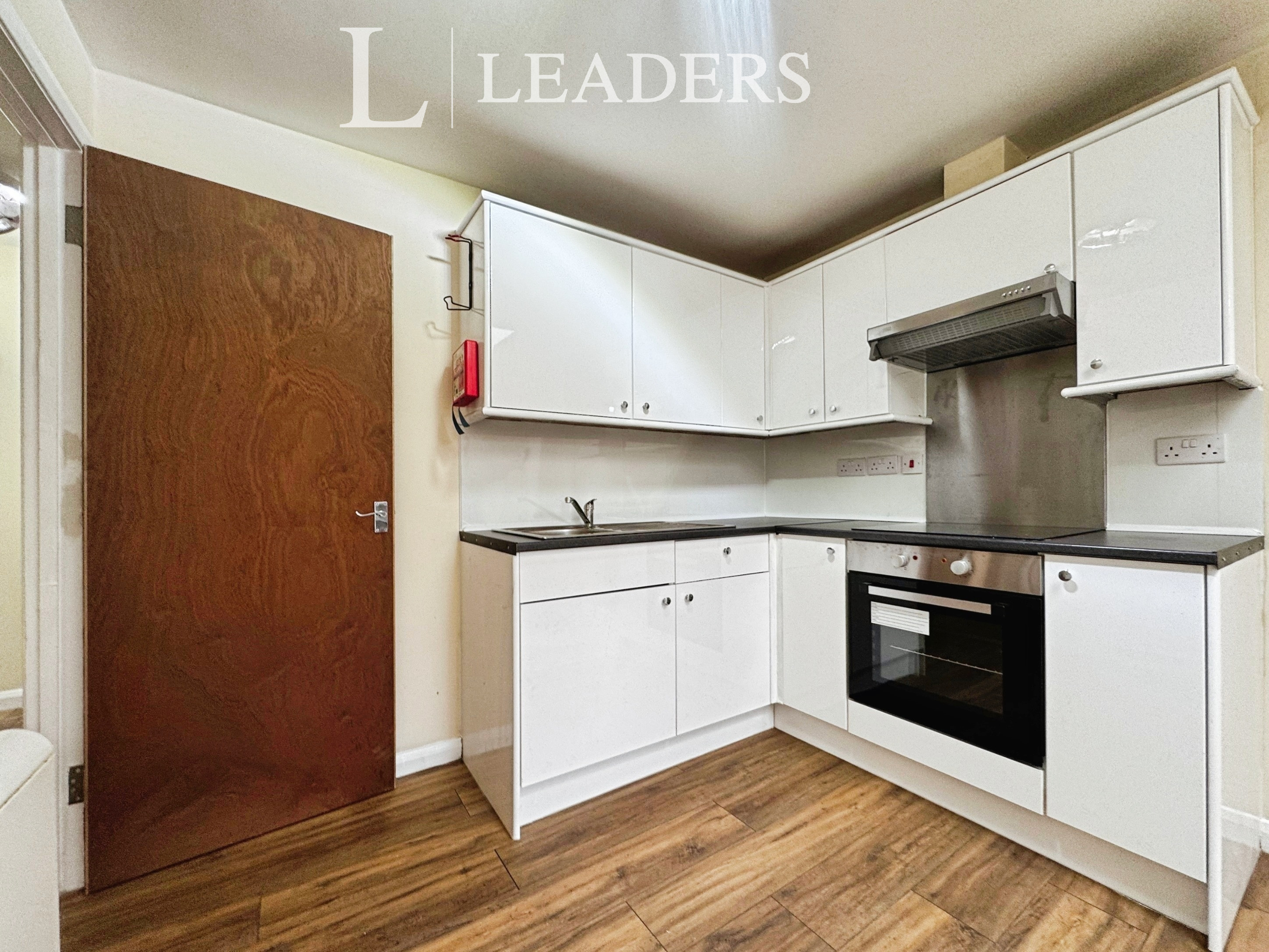 propertyP1579502