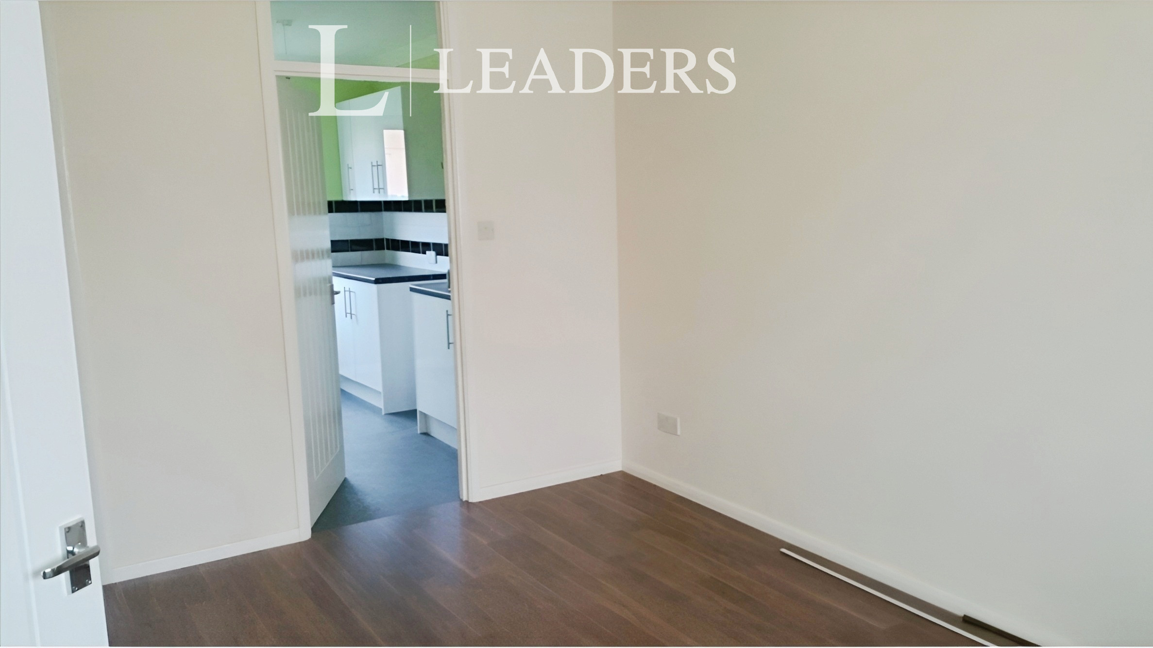 propertyP1599373