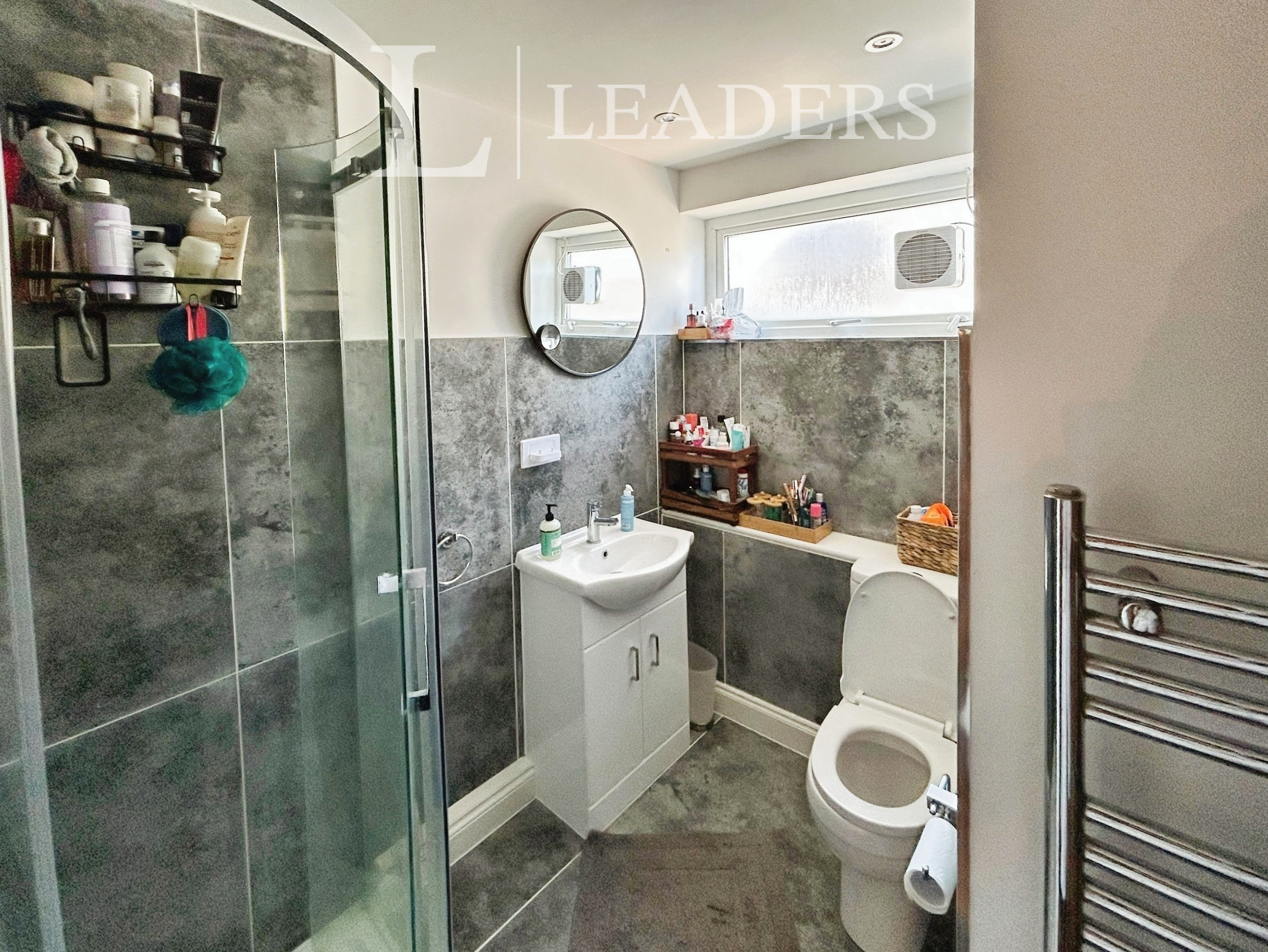 propertyP1590267