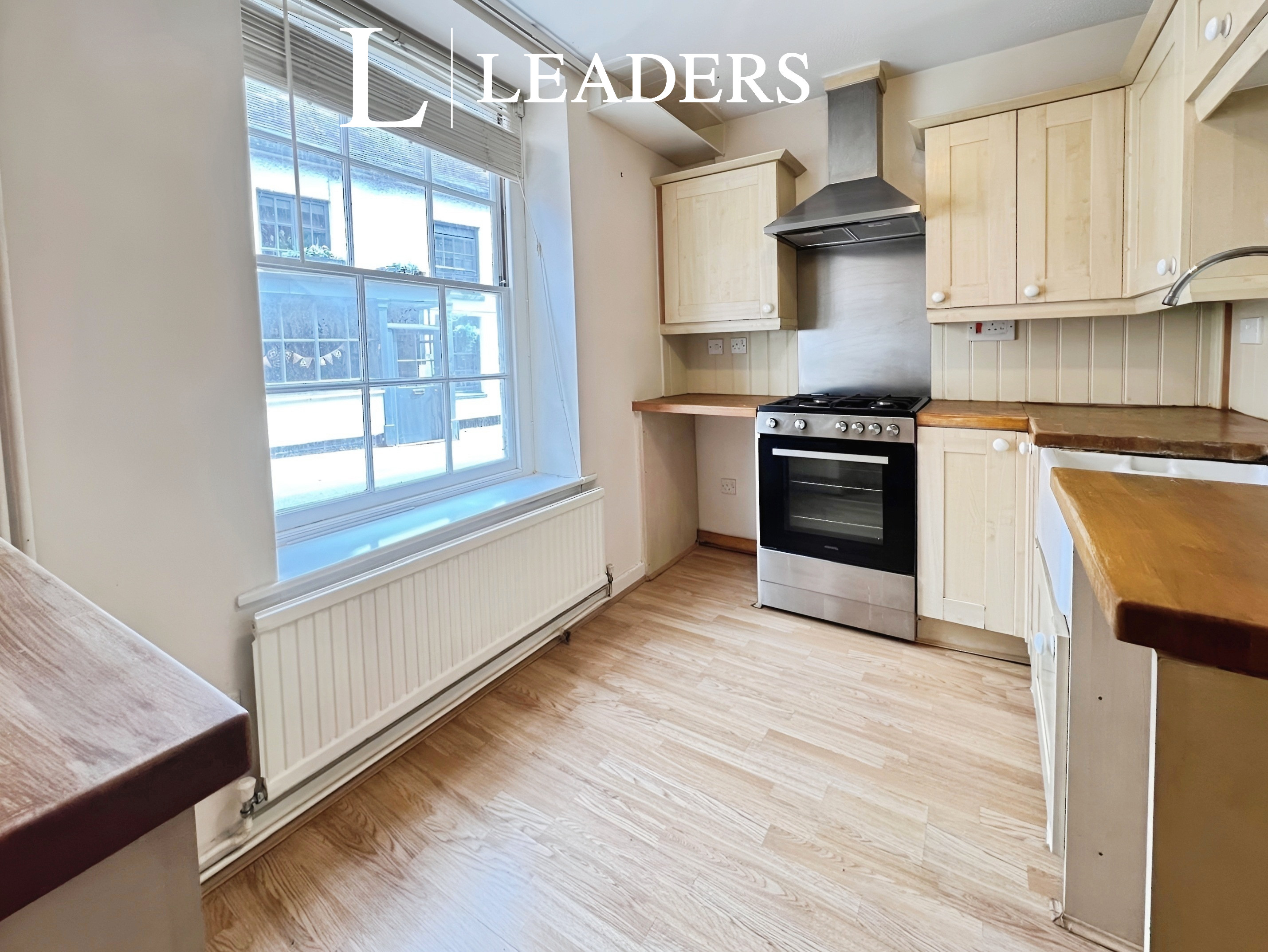 propertyP1554182