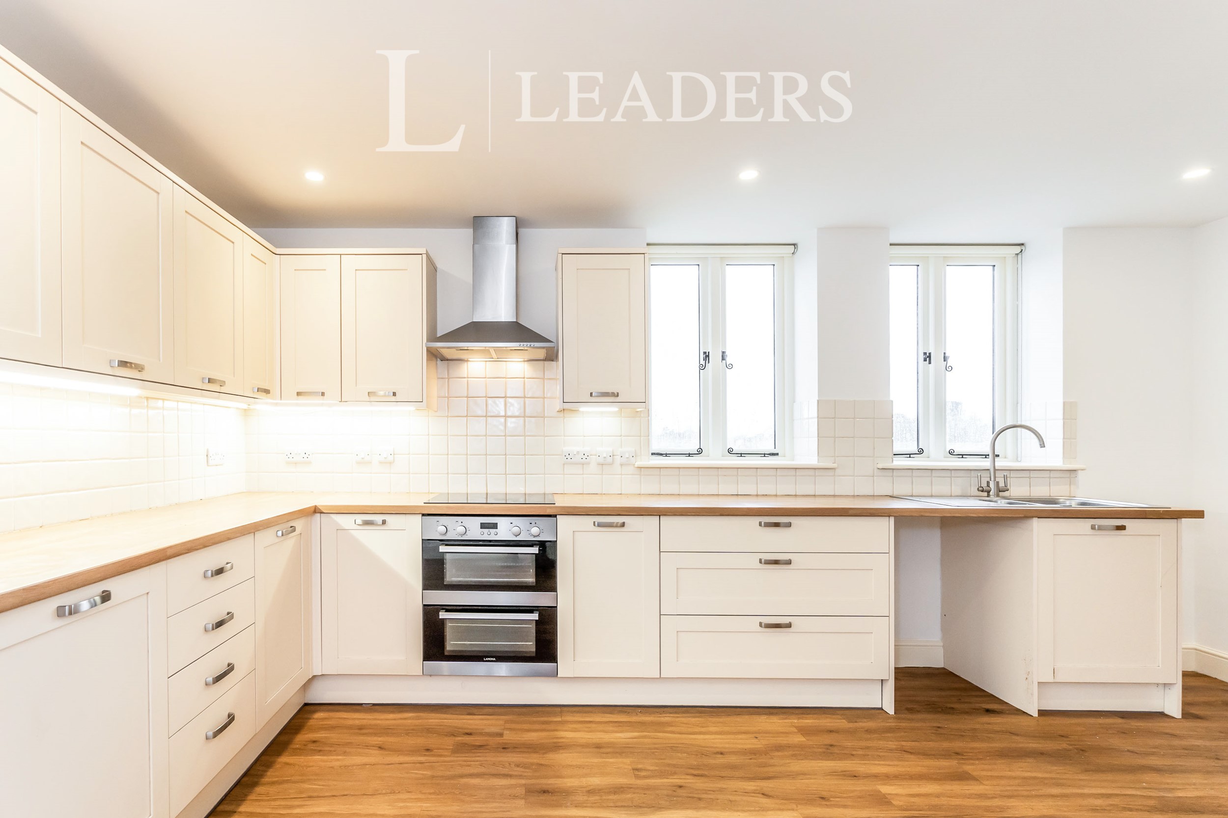 propertyP1679767