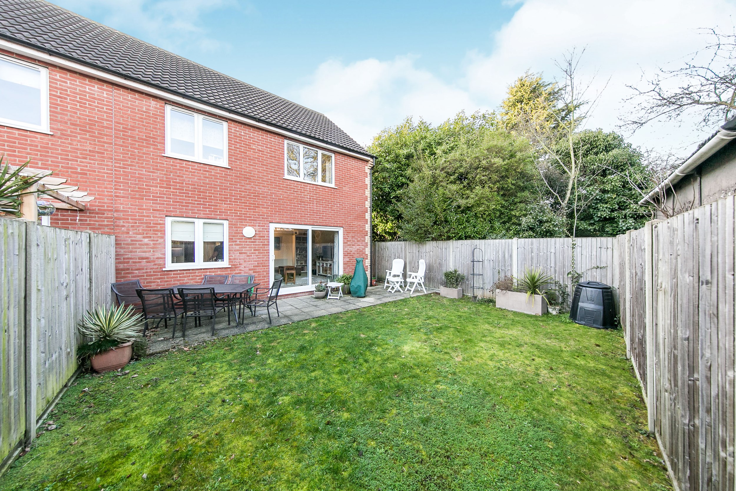 propertyP1578829