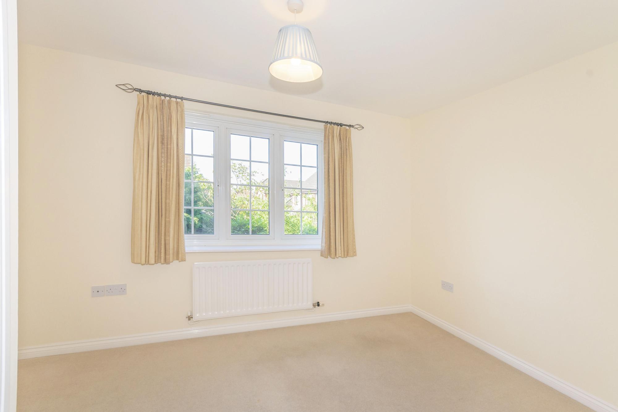 propertyP1572995