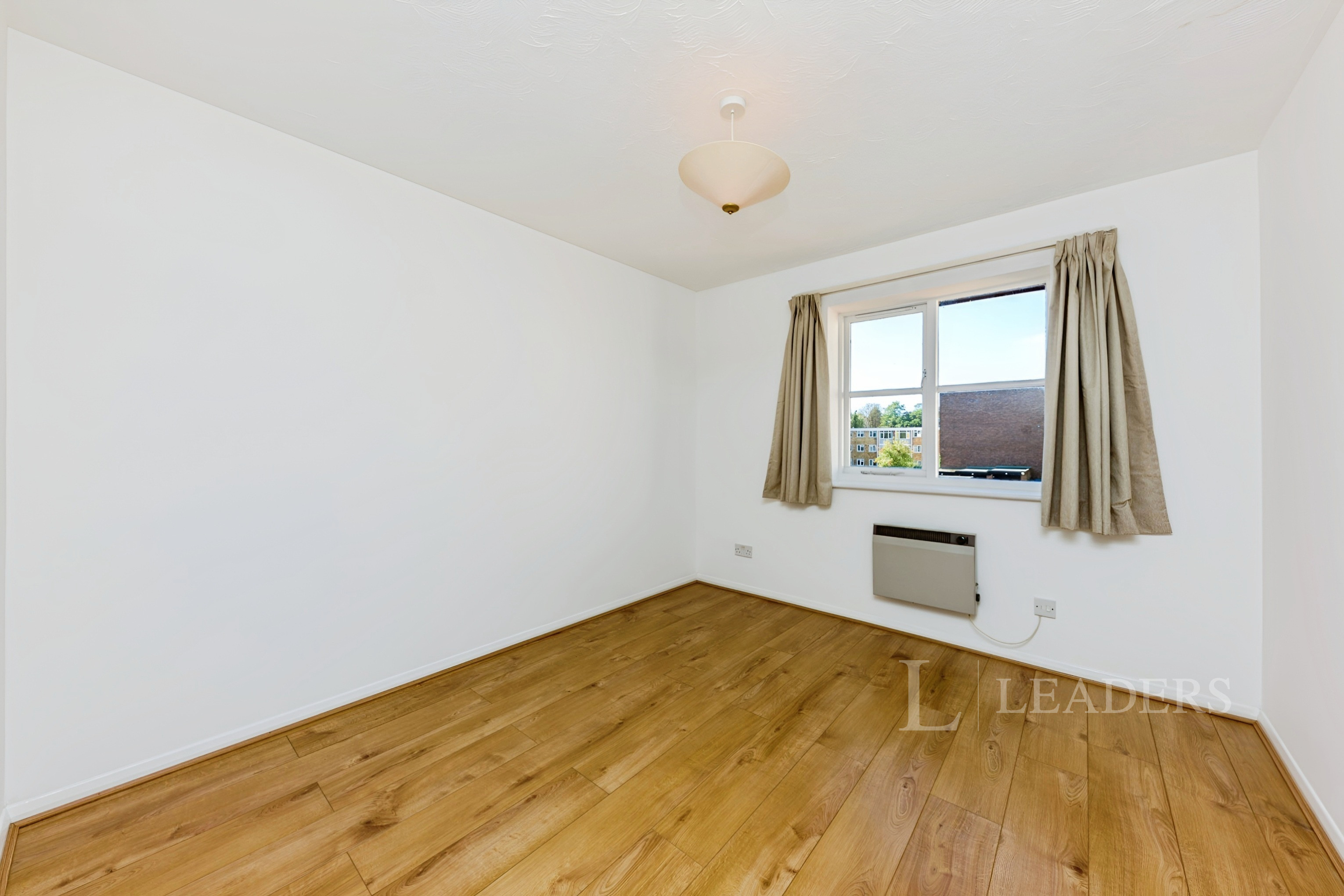 propertyP1054506