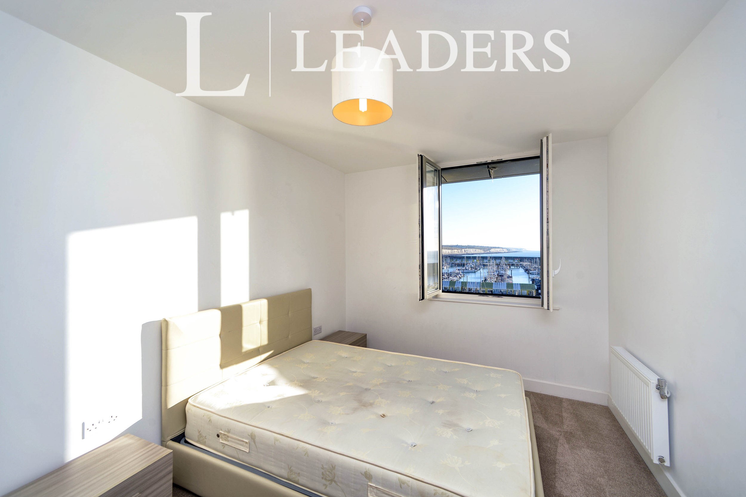 propertyP1251357