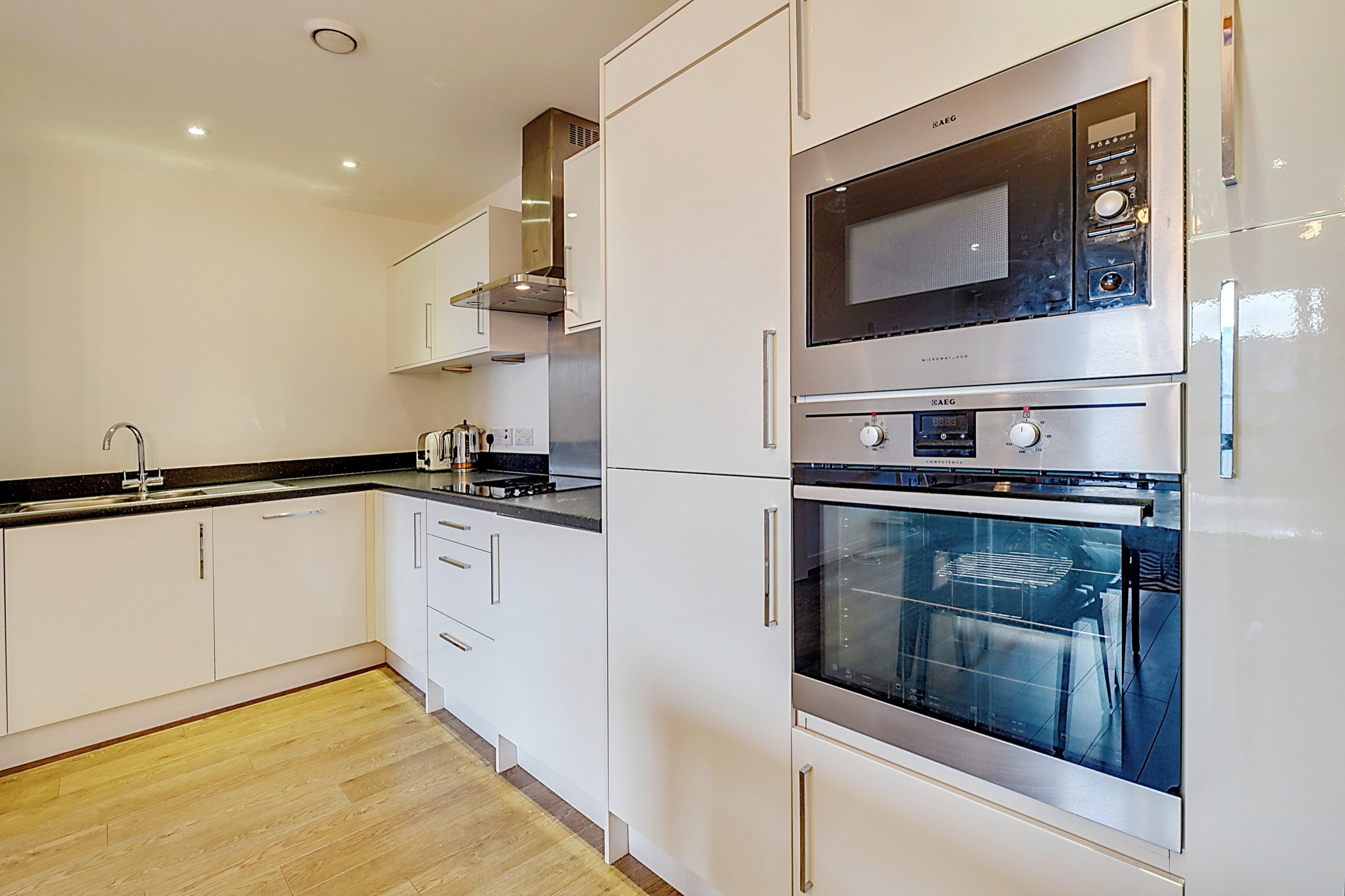 propertyP2885027