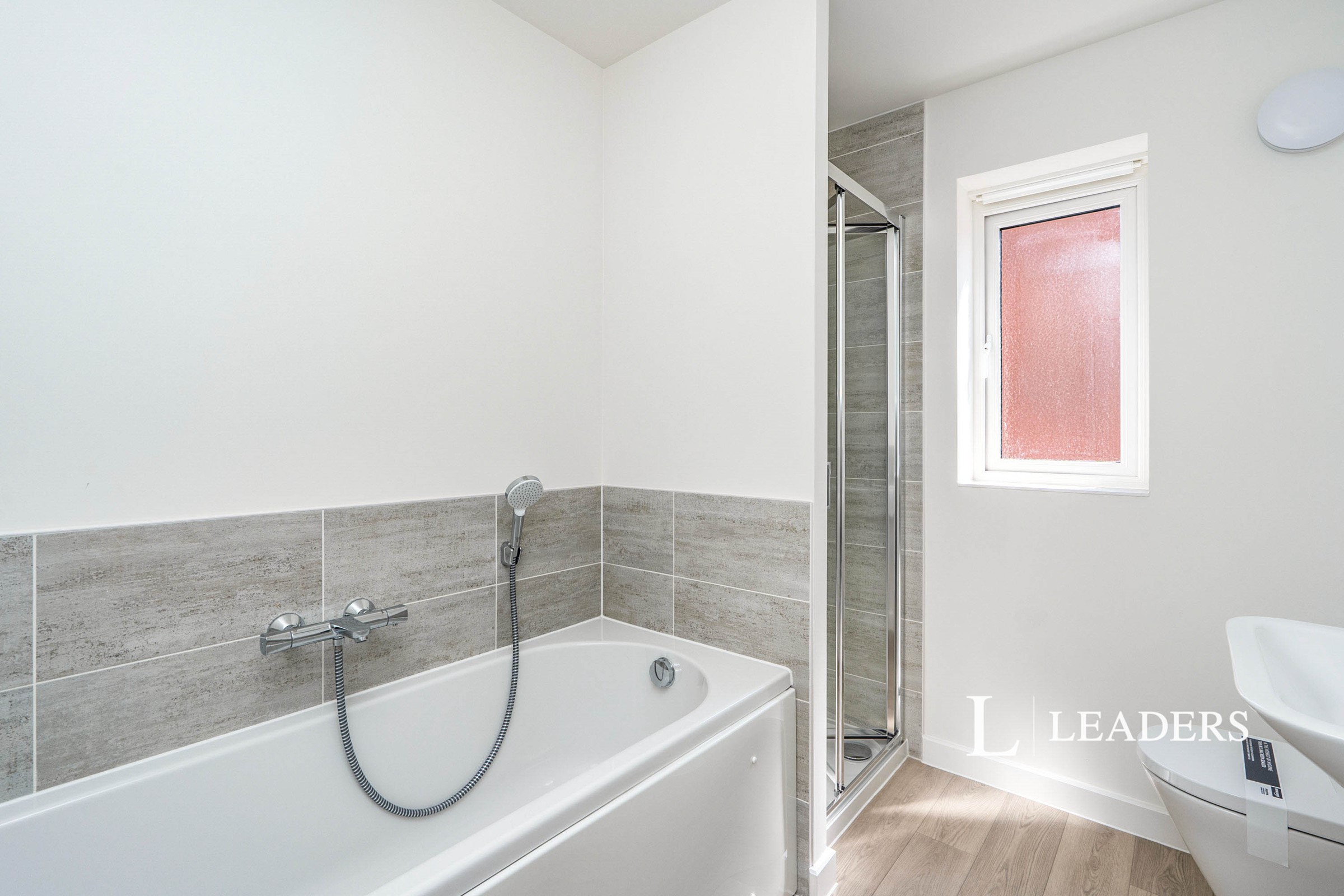 propertyP47643010