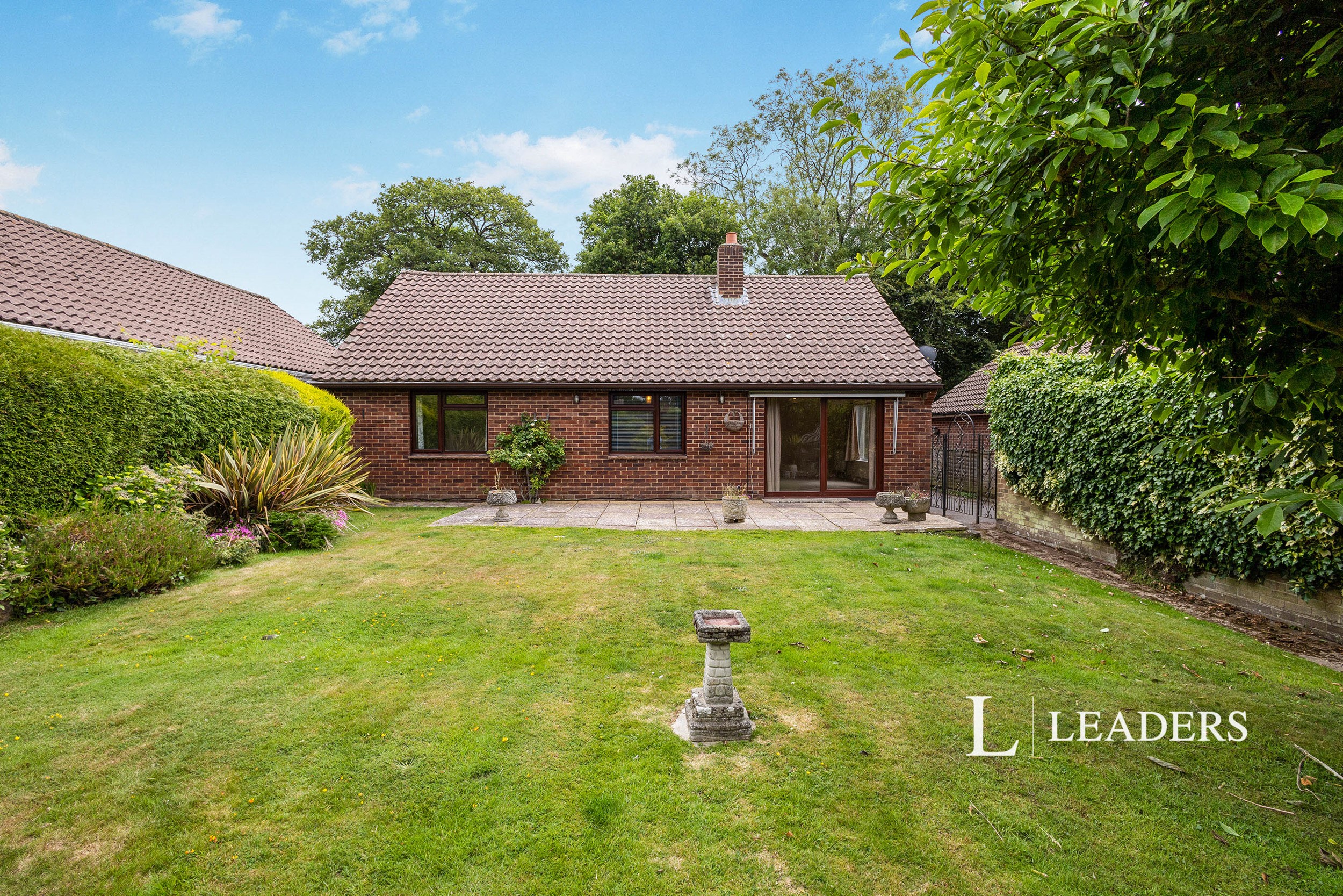 propertyP1452243