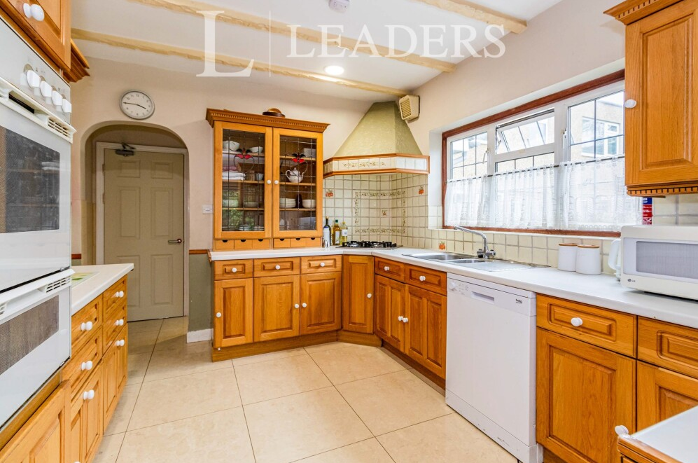 propertyP47174012