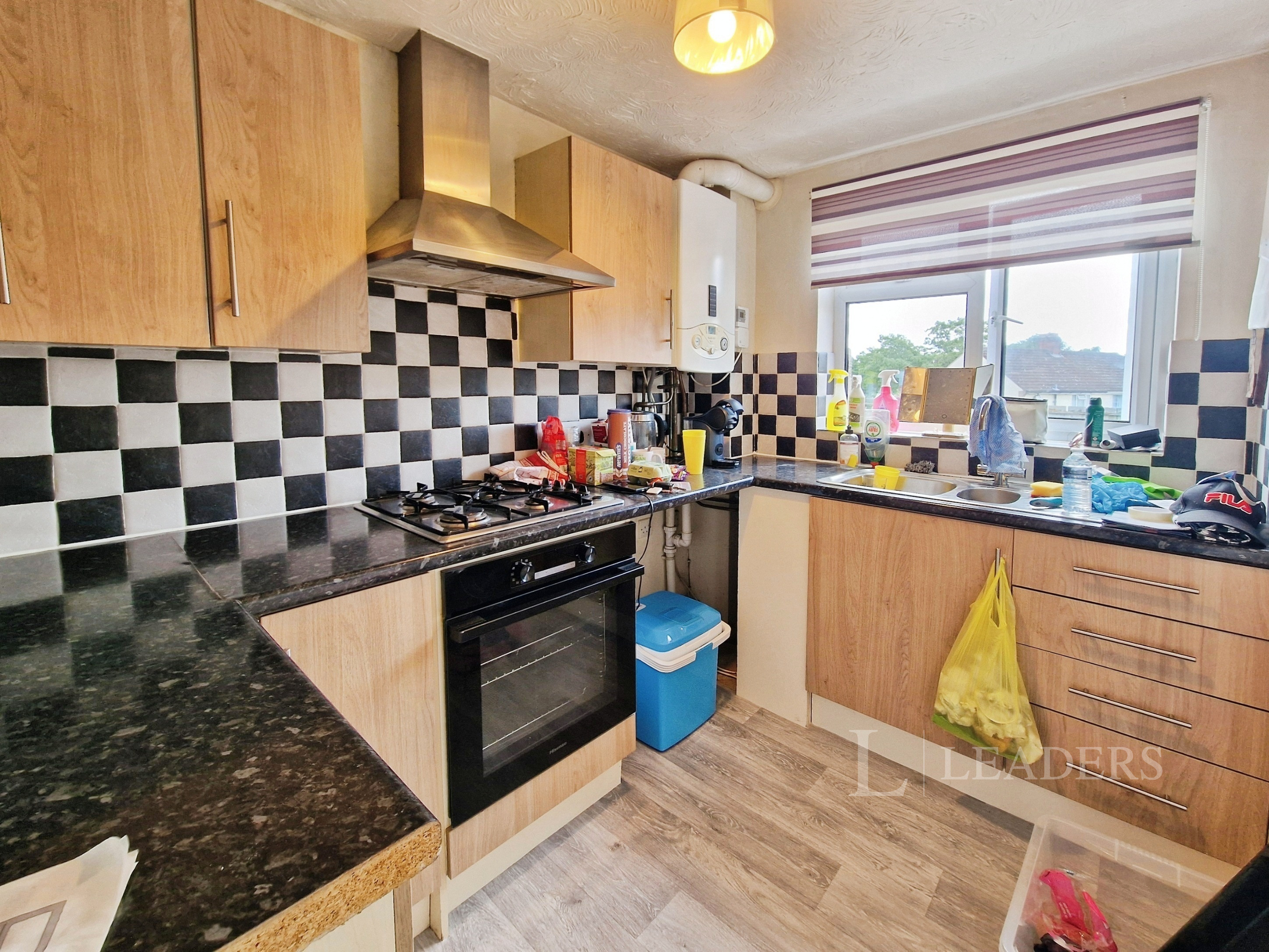 propertyP1595794