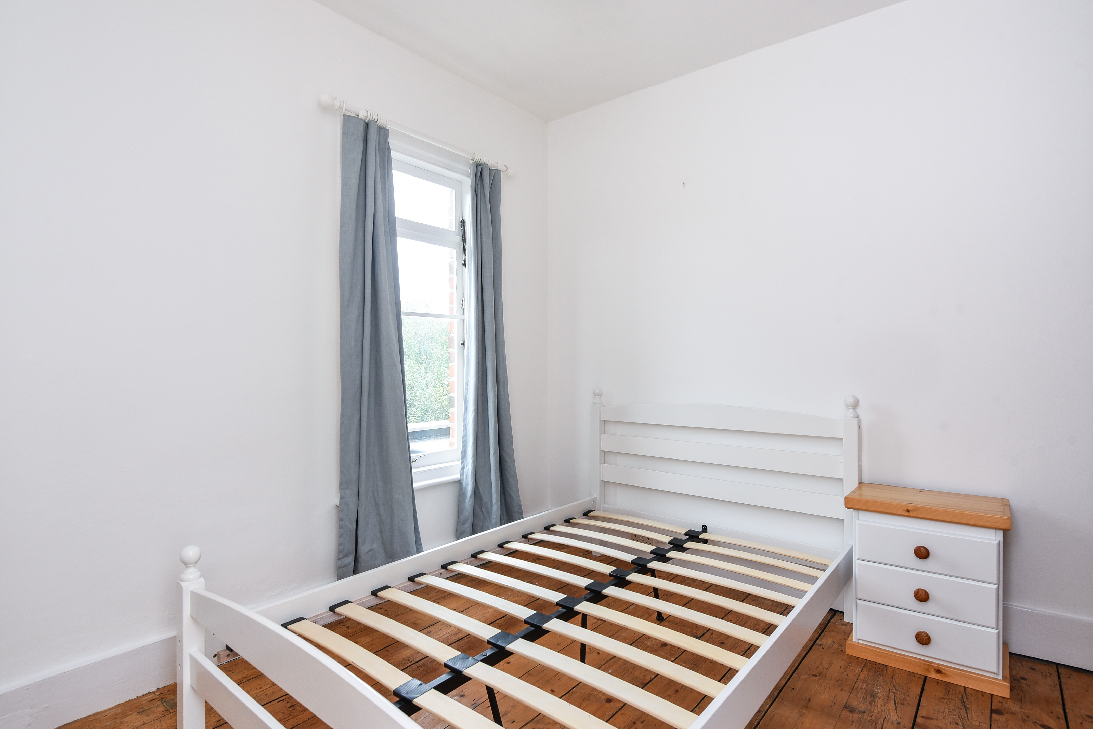 propertyP2073738