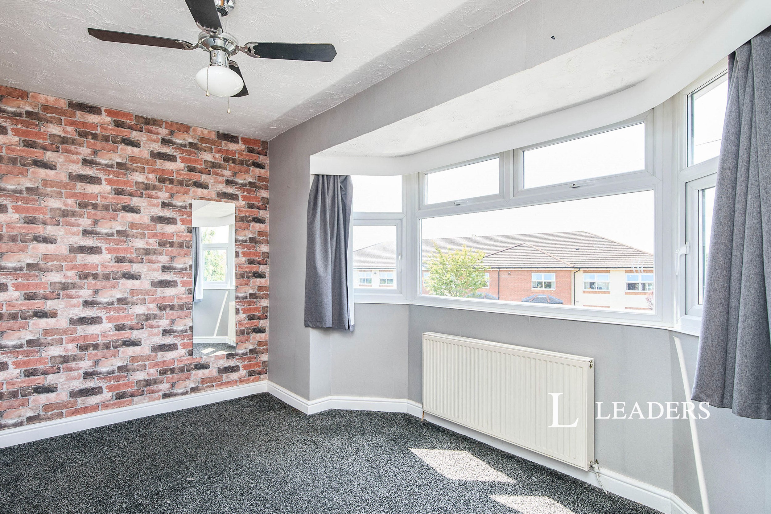propertyP47389813