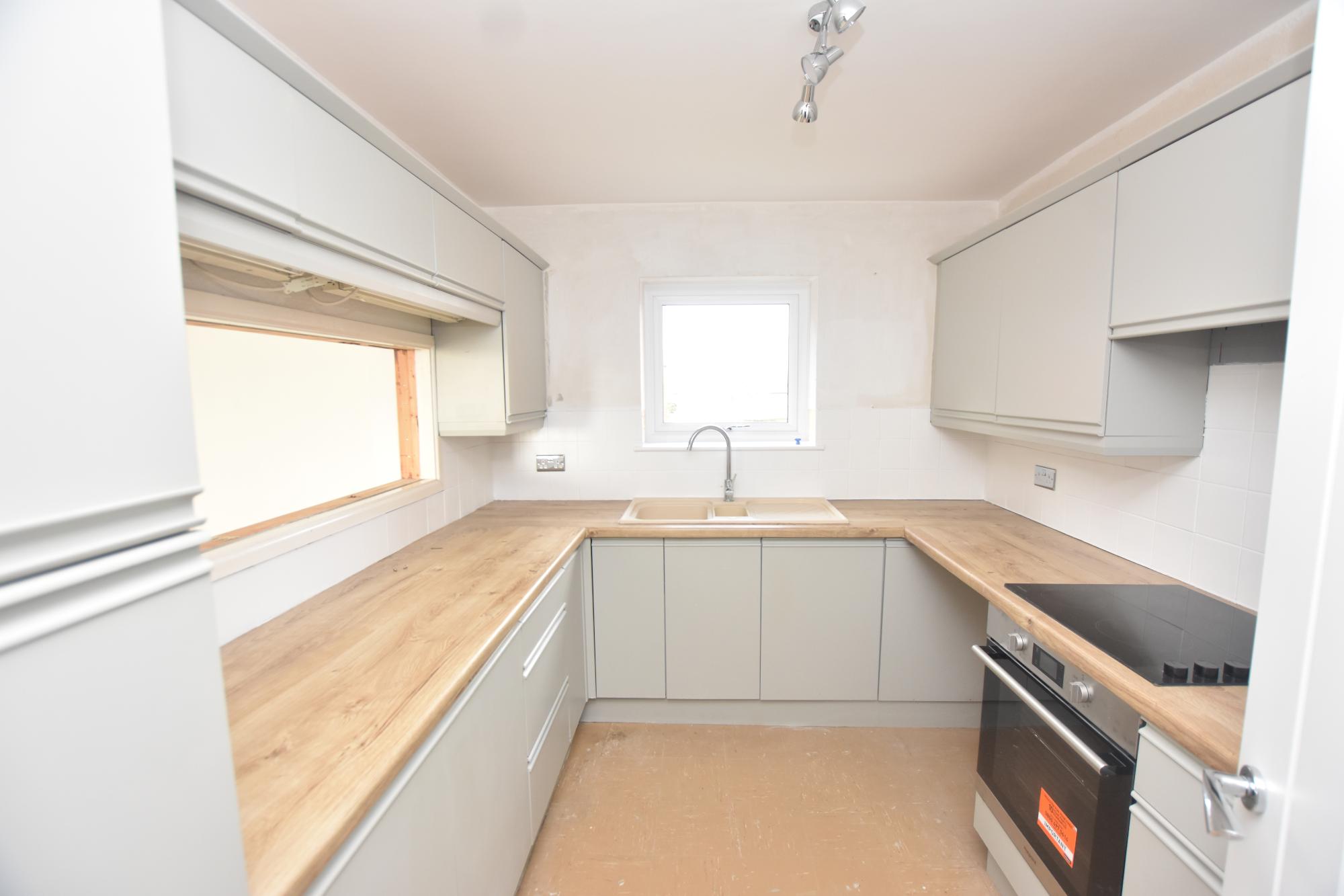 propertyP1675095