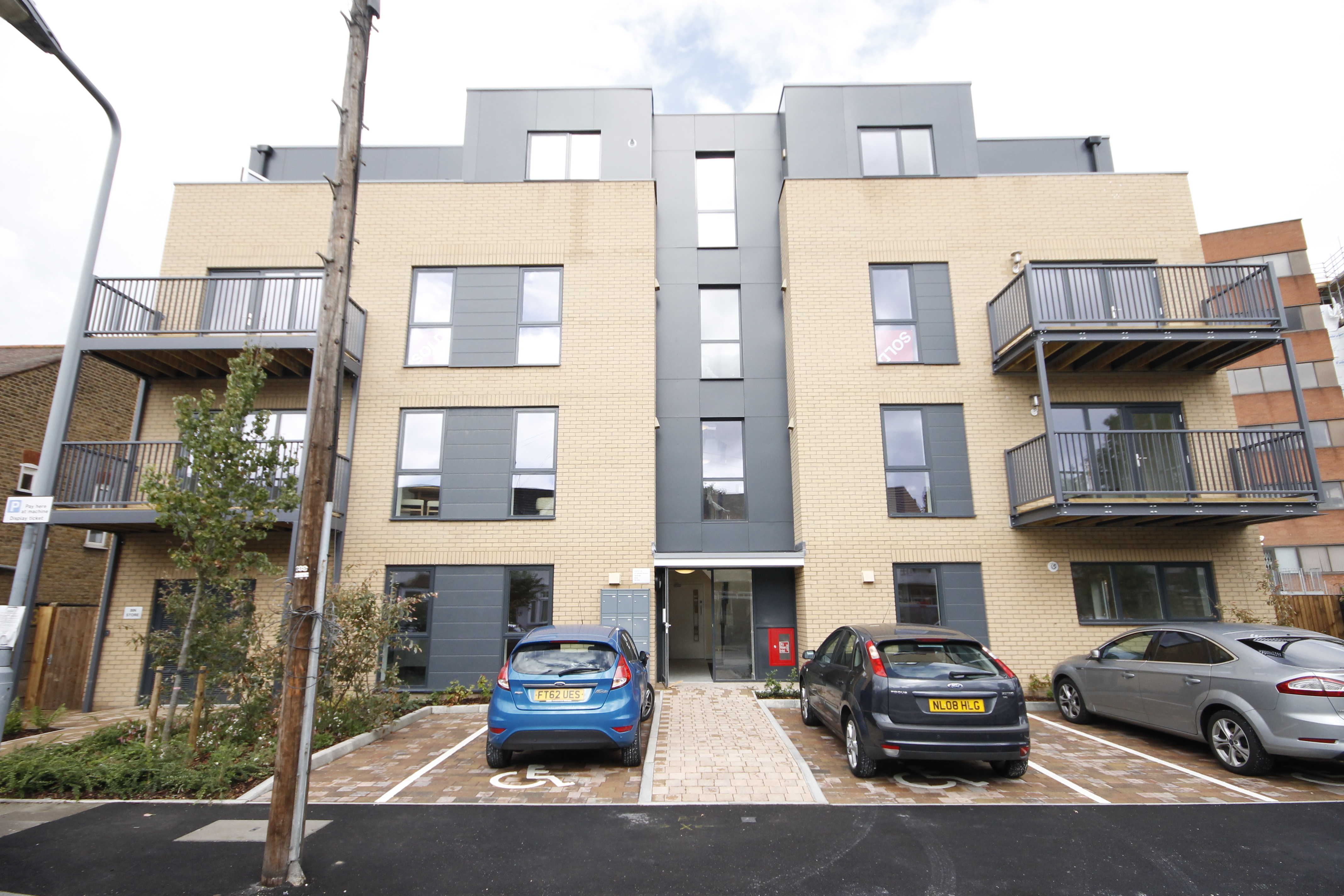 propertyP2889201