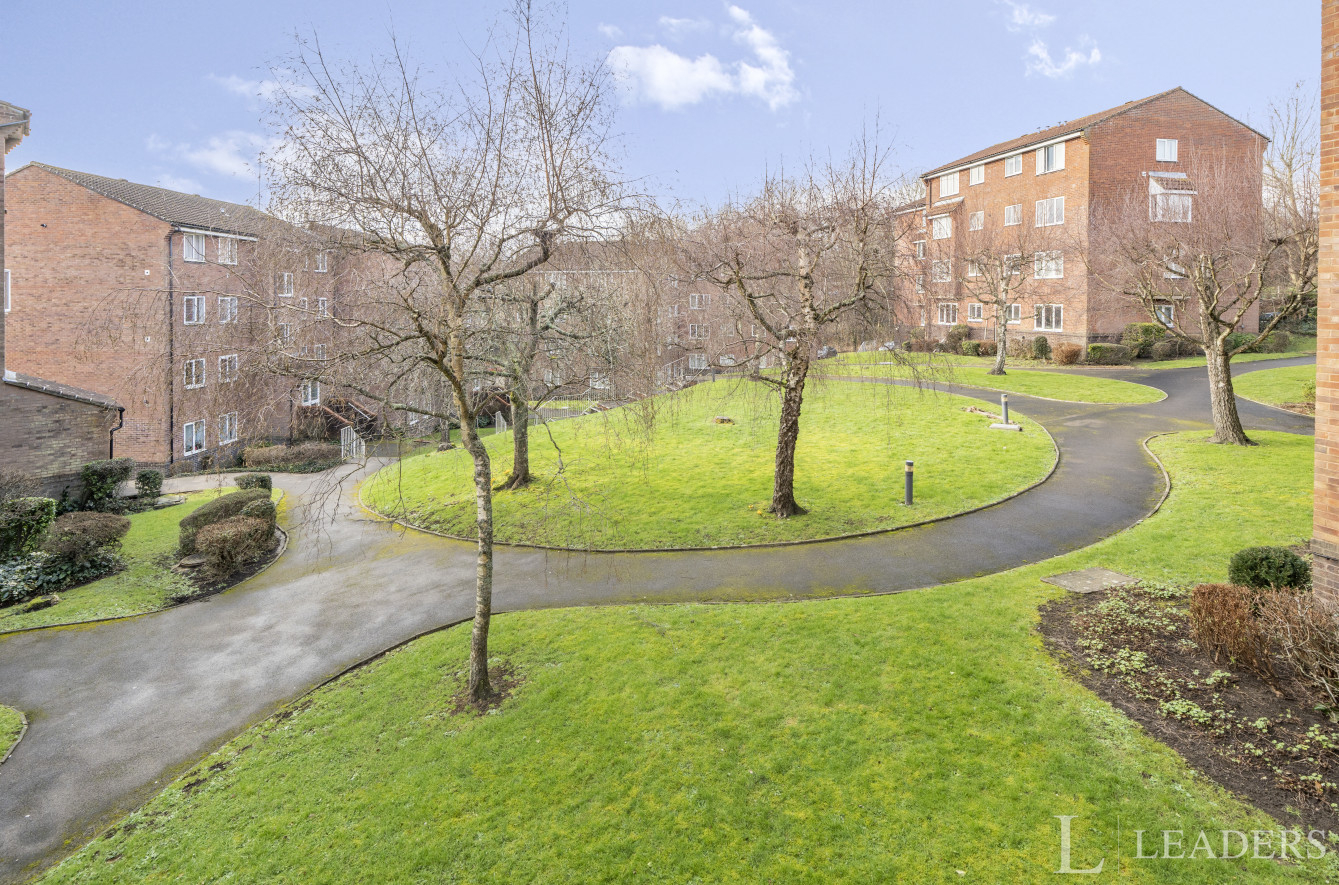 propertyP10944510