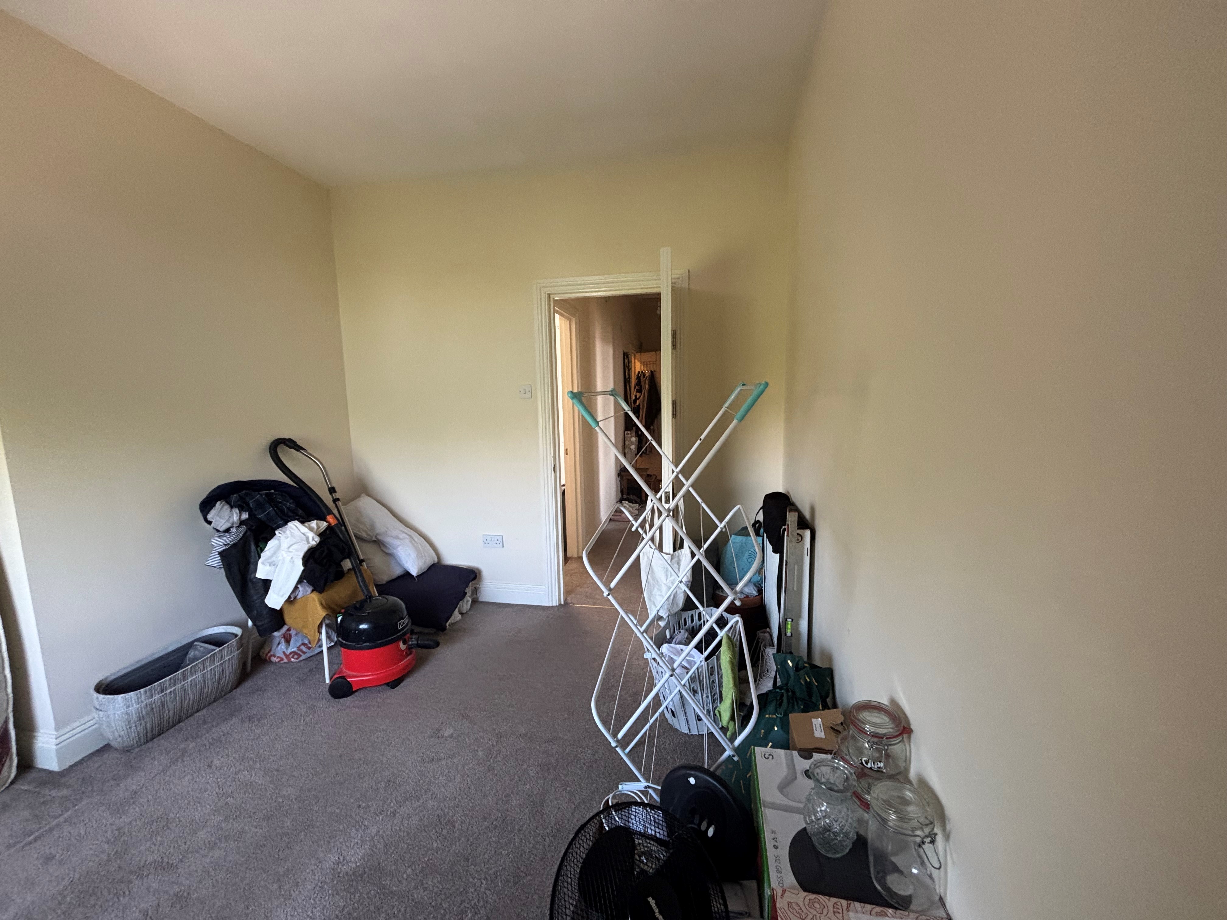 propertyP2549355