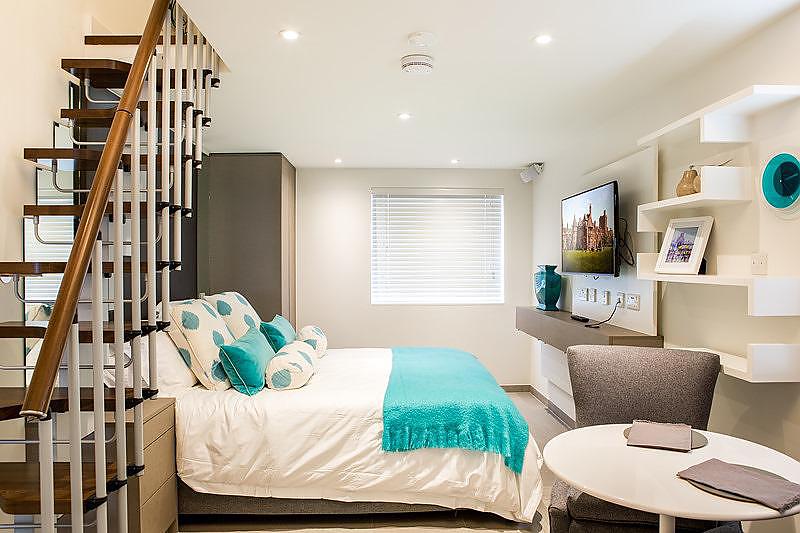 propertyP1566107