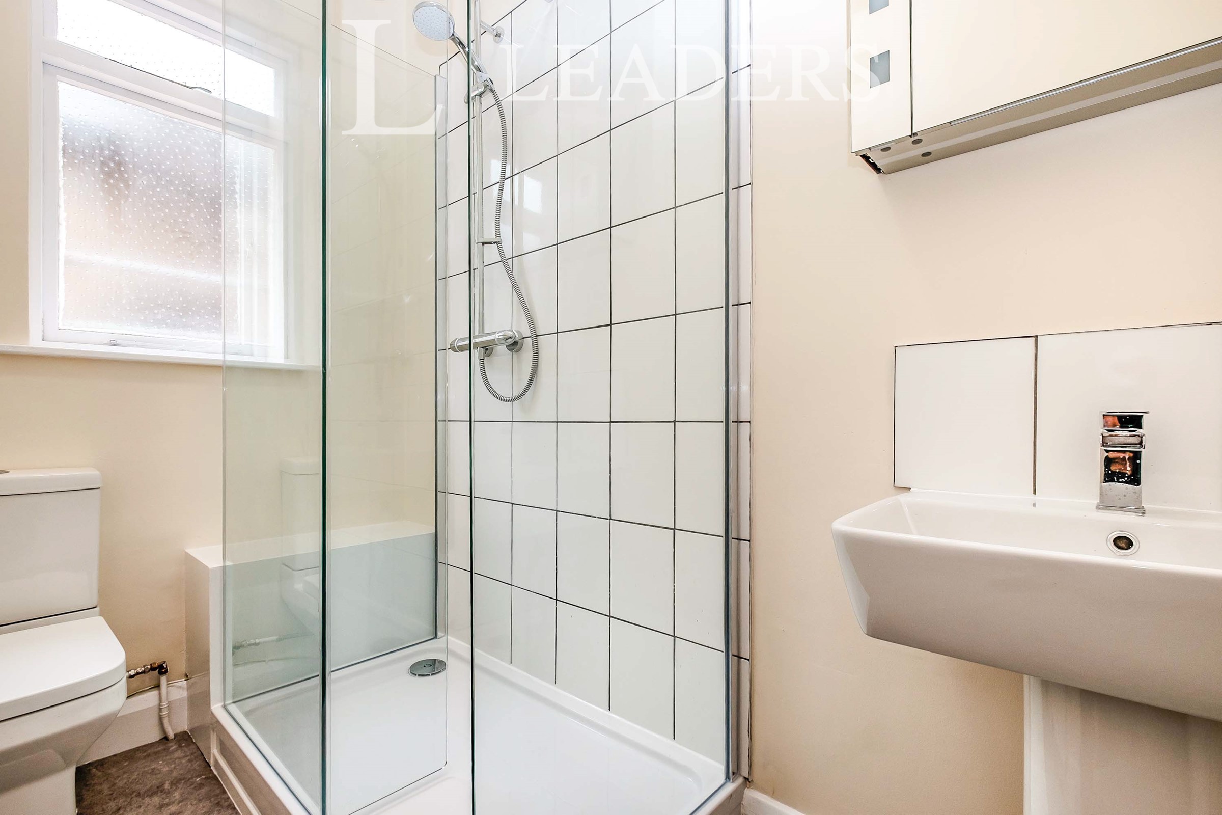 propertyP1282386