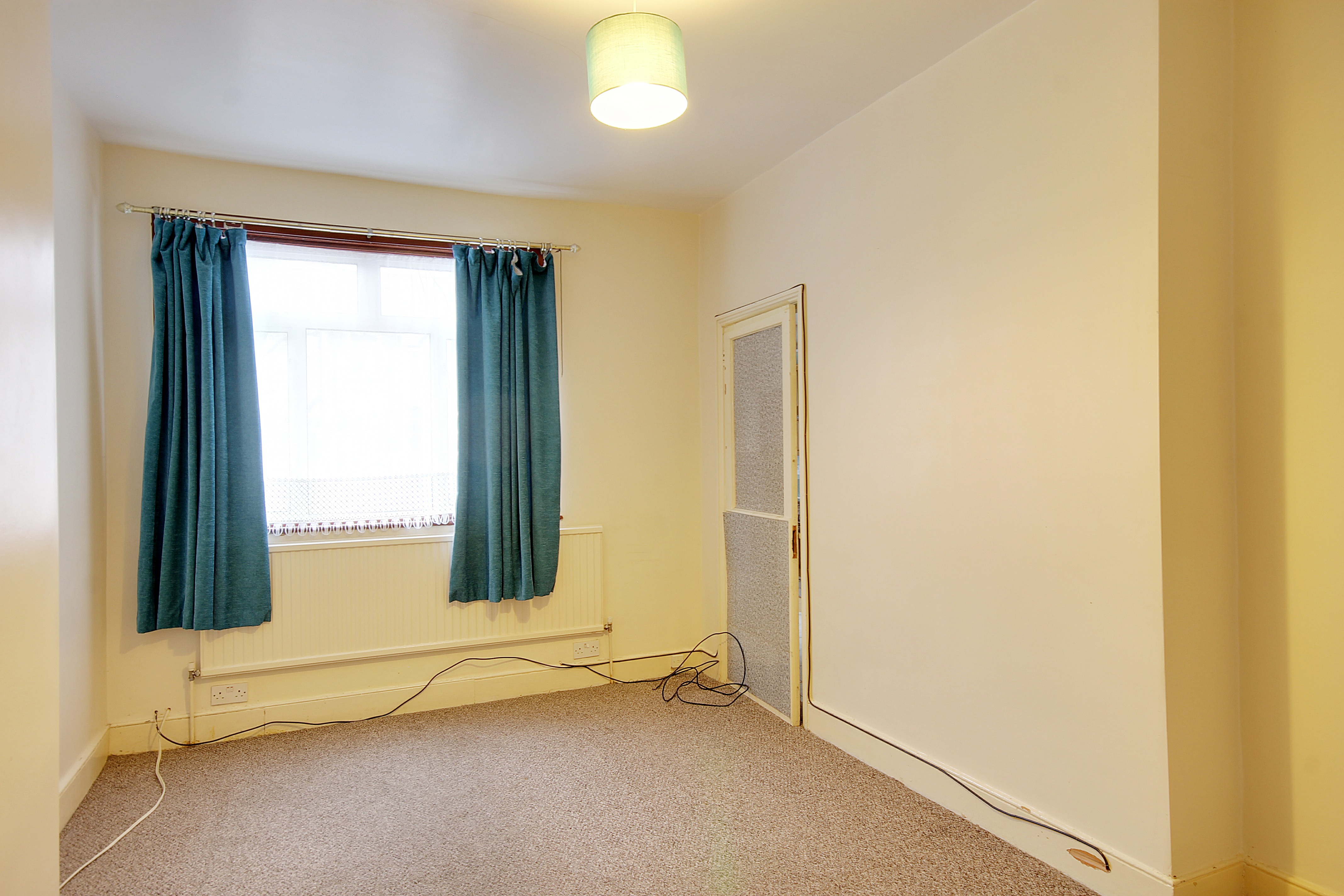 propertyP1932055