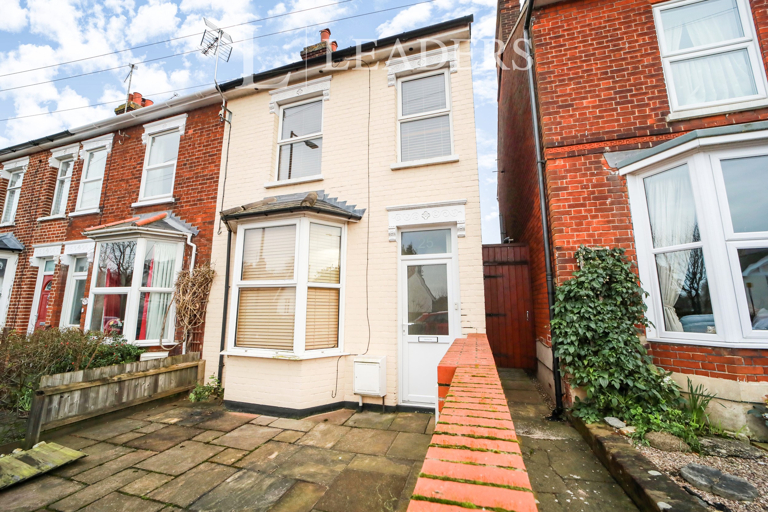 Westley Road, Bury St Edmunds, IP33 Leaders