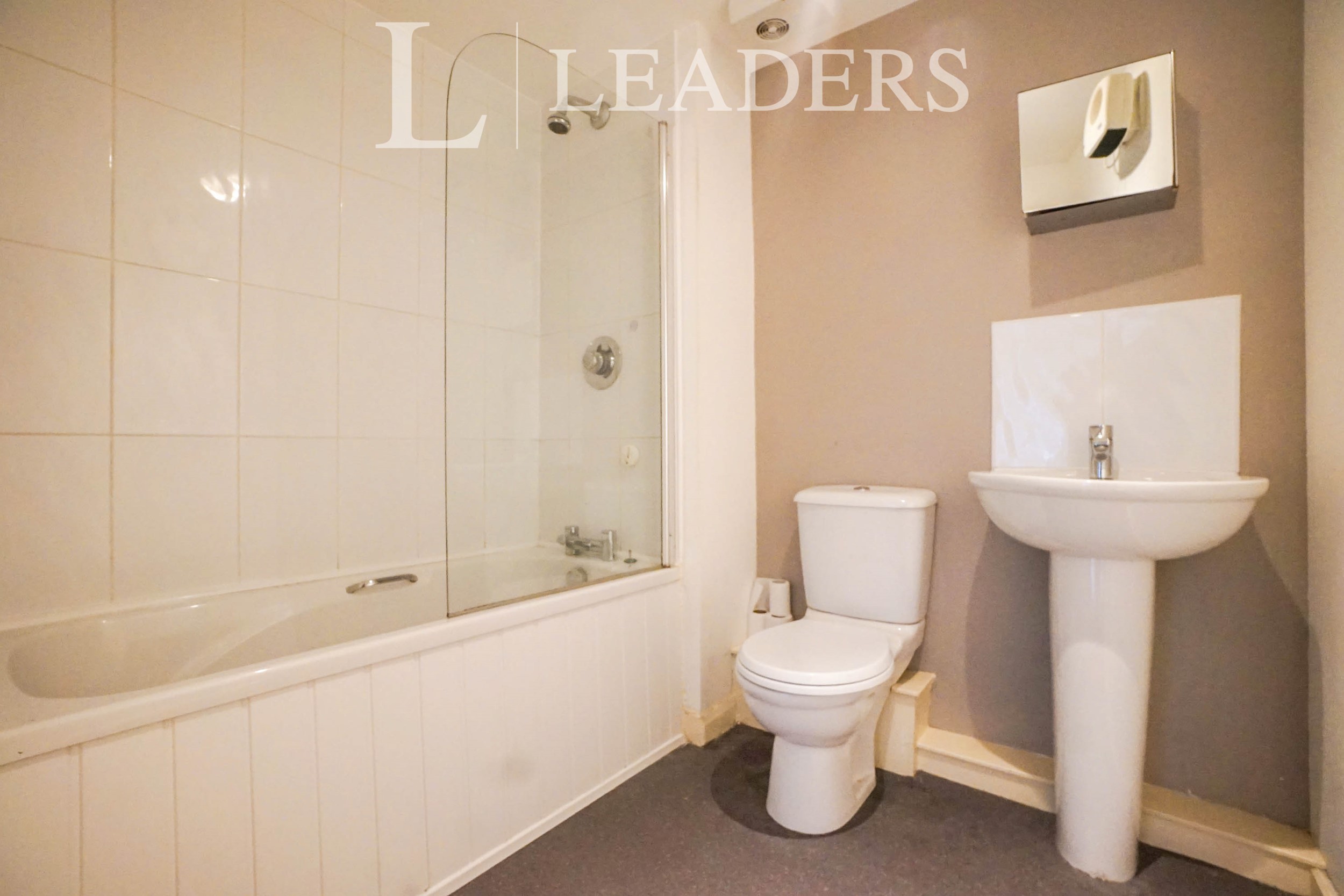propertyP1314287