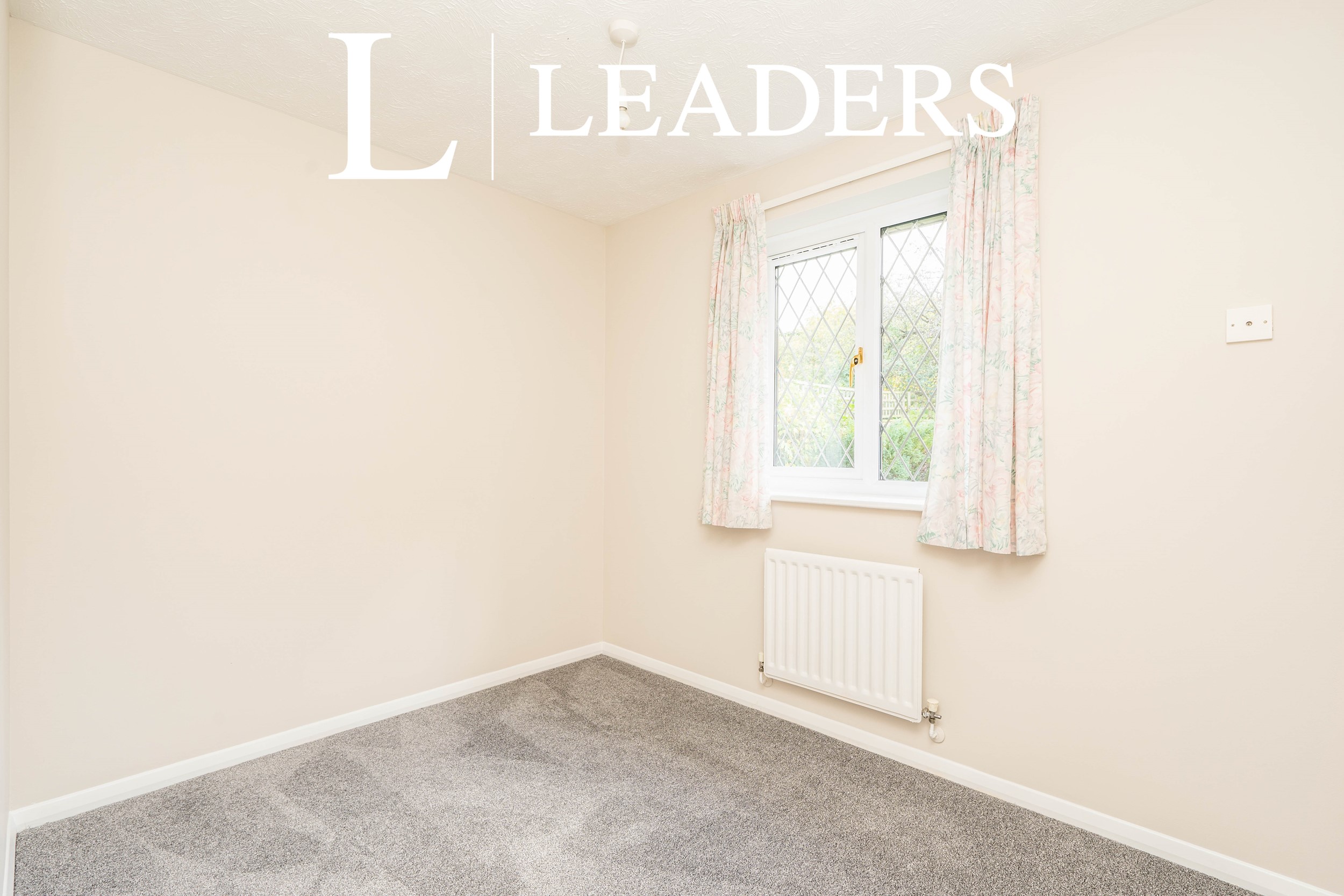 propertyP2950707