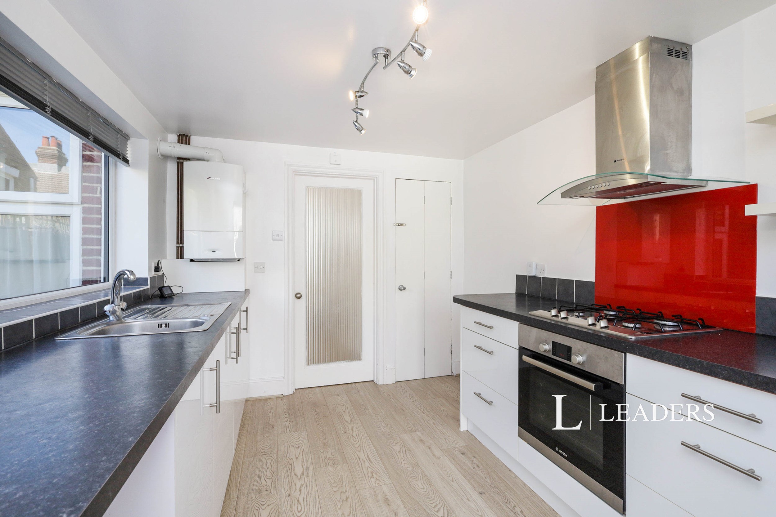 propertyP46460710