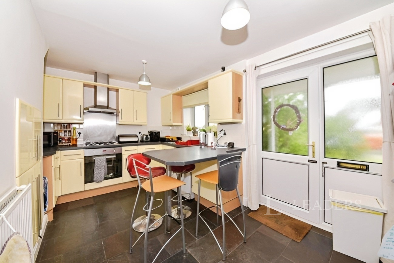 propertyP1559344