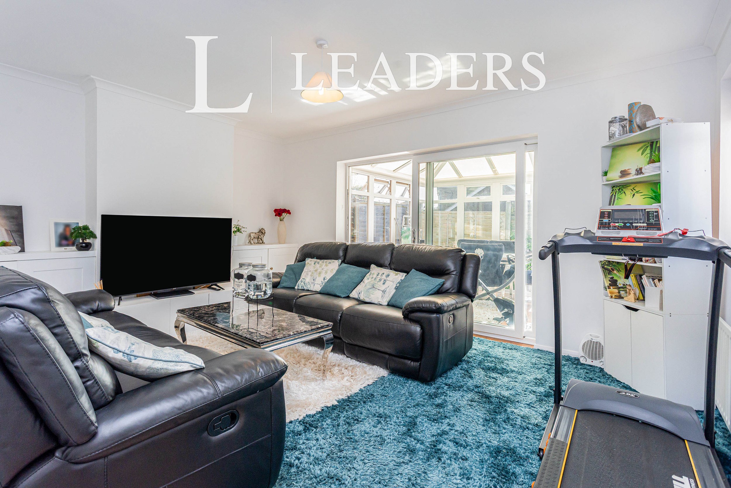 propertyP40322120