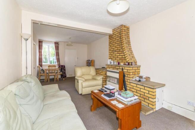 propertyP1576503