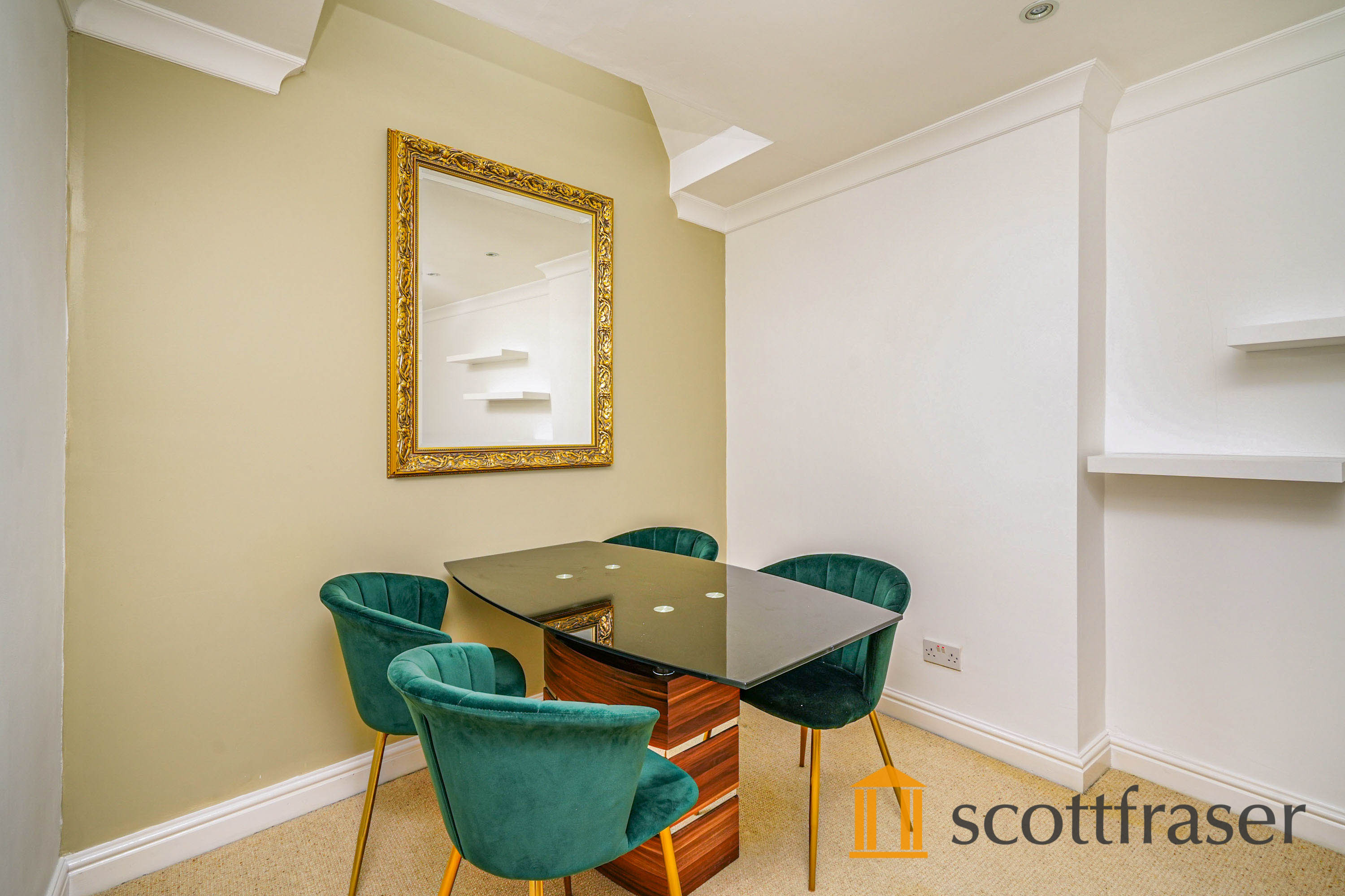 propertyP3218975