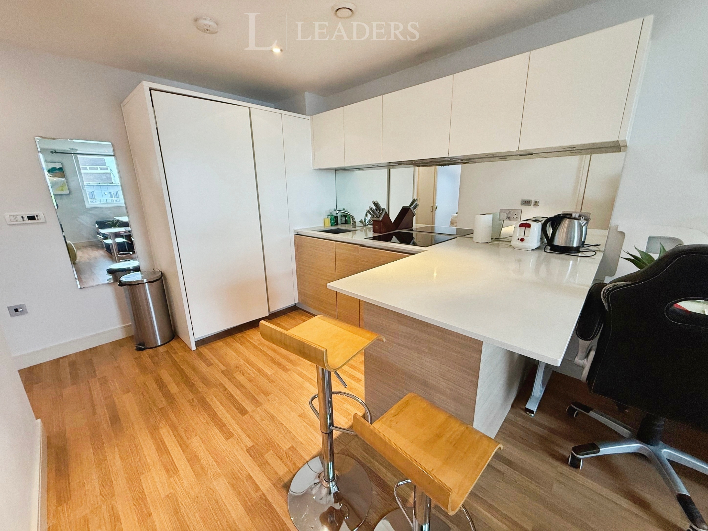 propertyP4794394