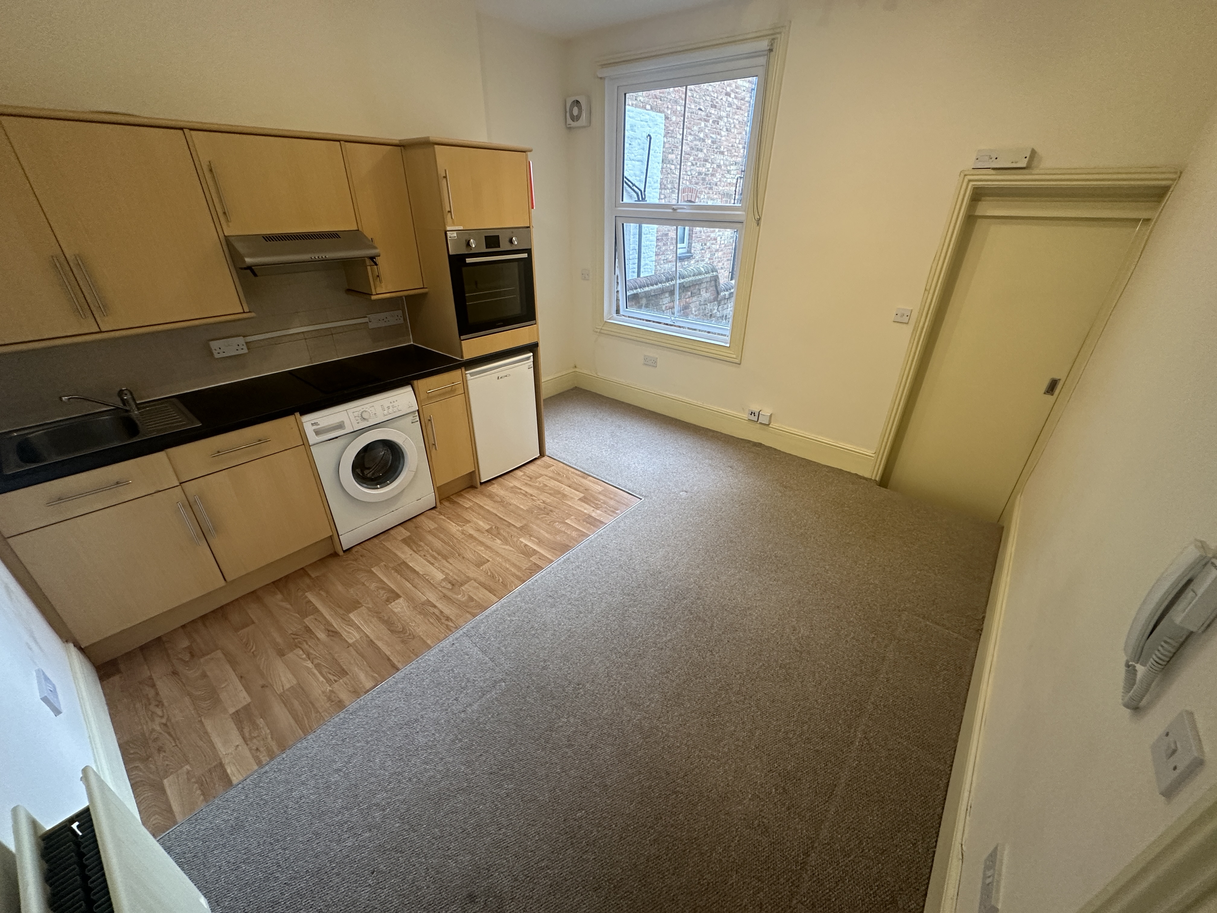 propertyP3534112