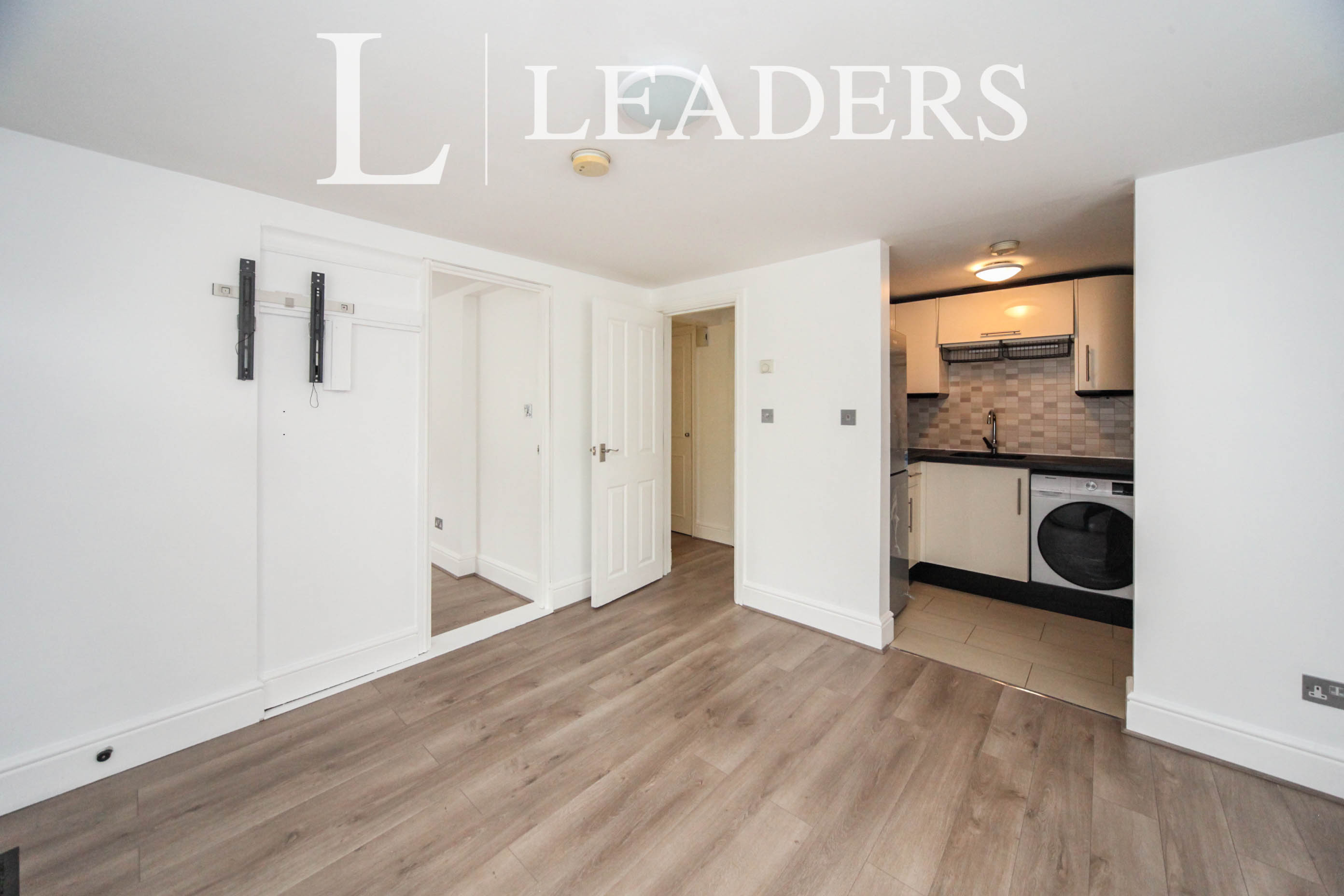 propertyP3351103