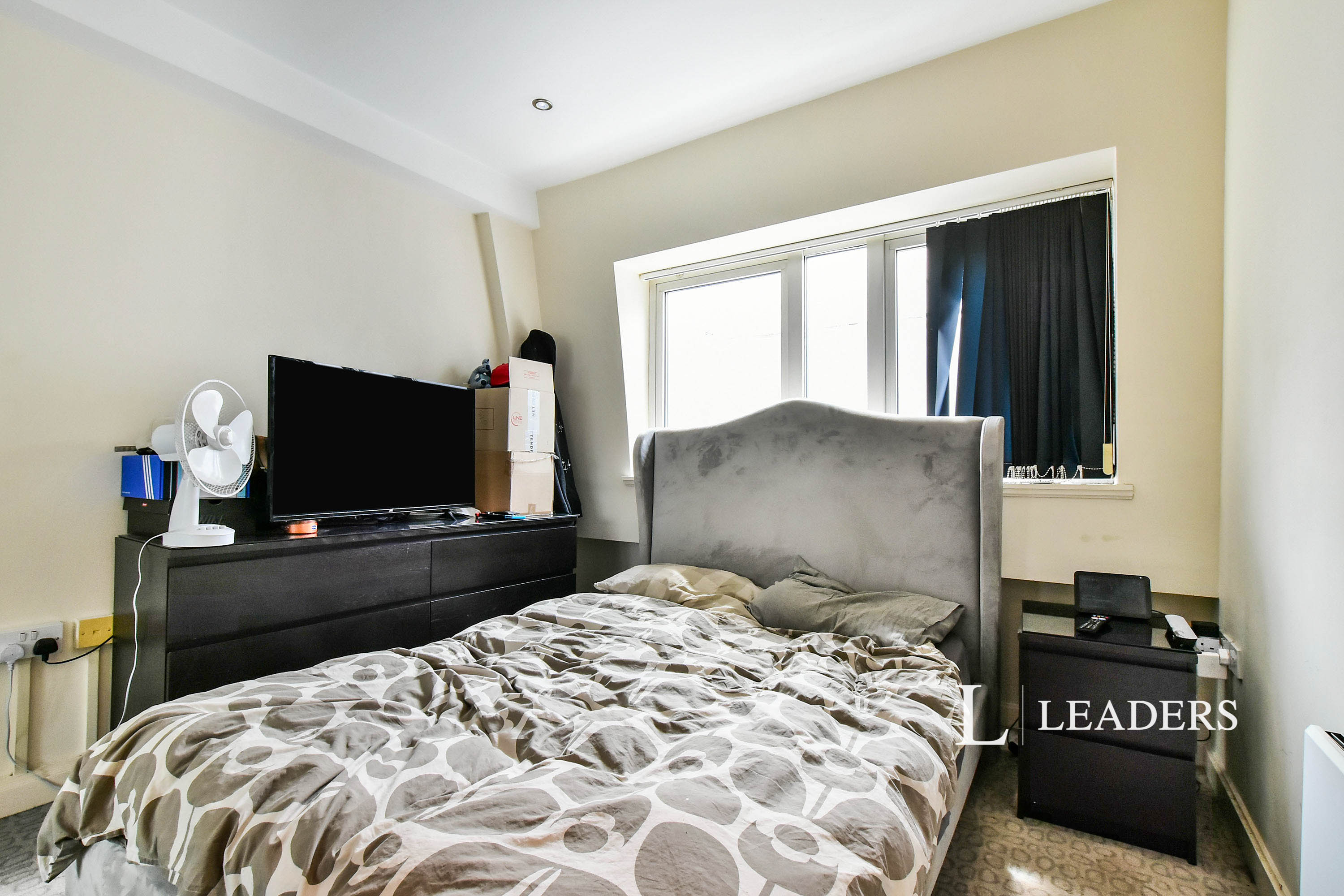 propertyP1352856