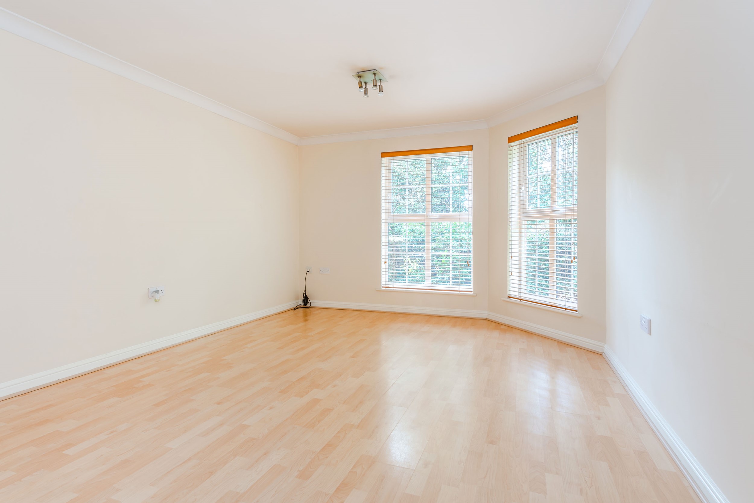 propertyP1096573