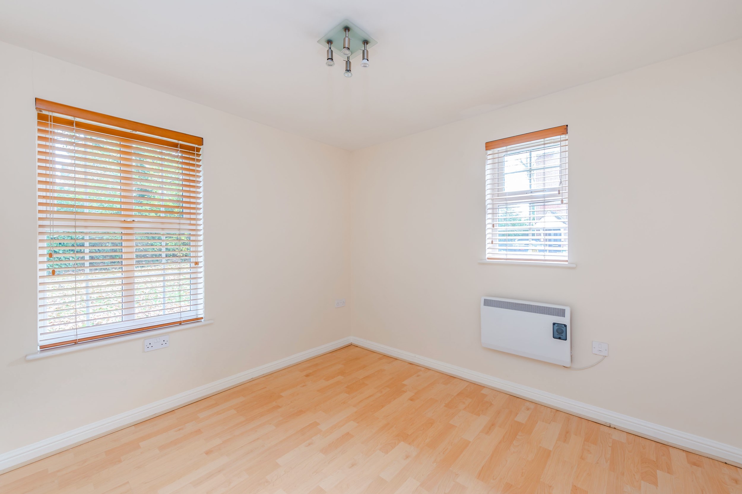 propertyP1096575
