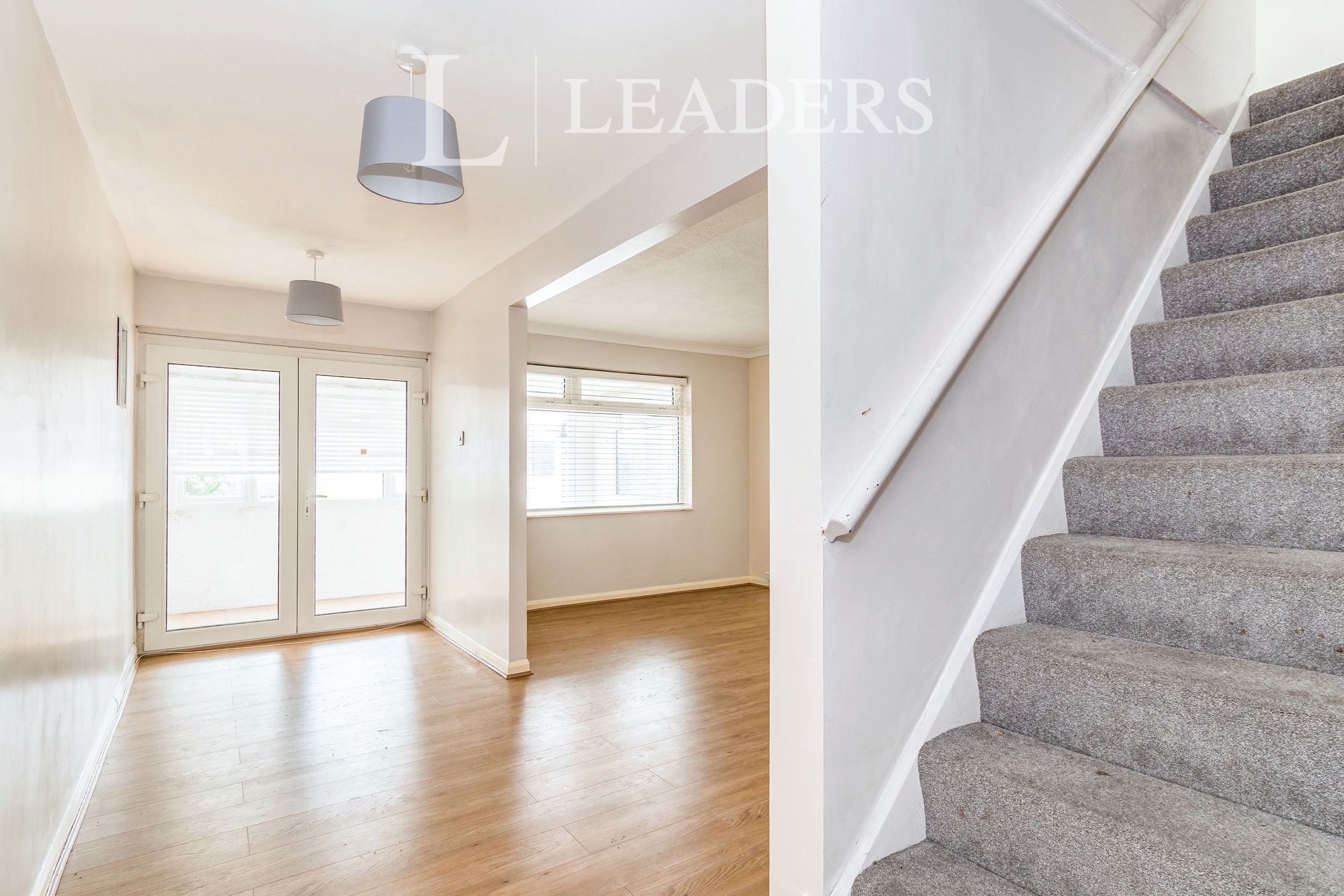 propertyP1687153