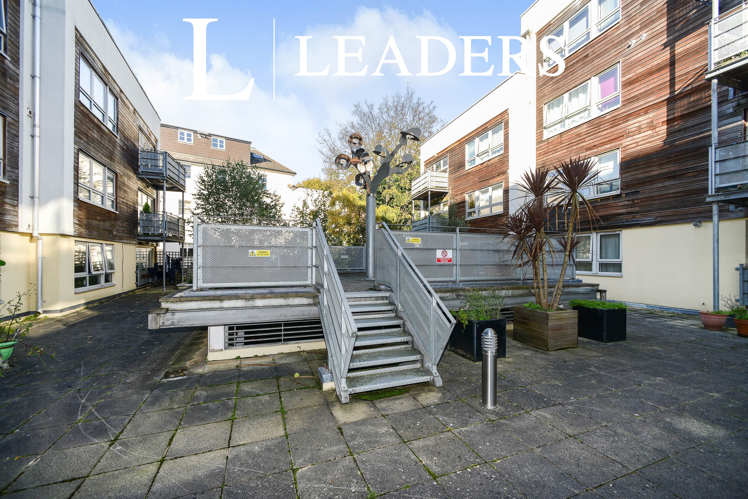 propertyP1235309
