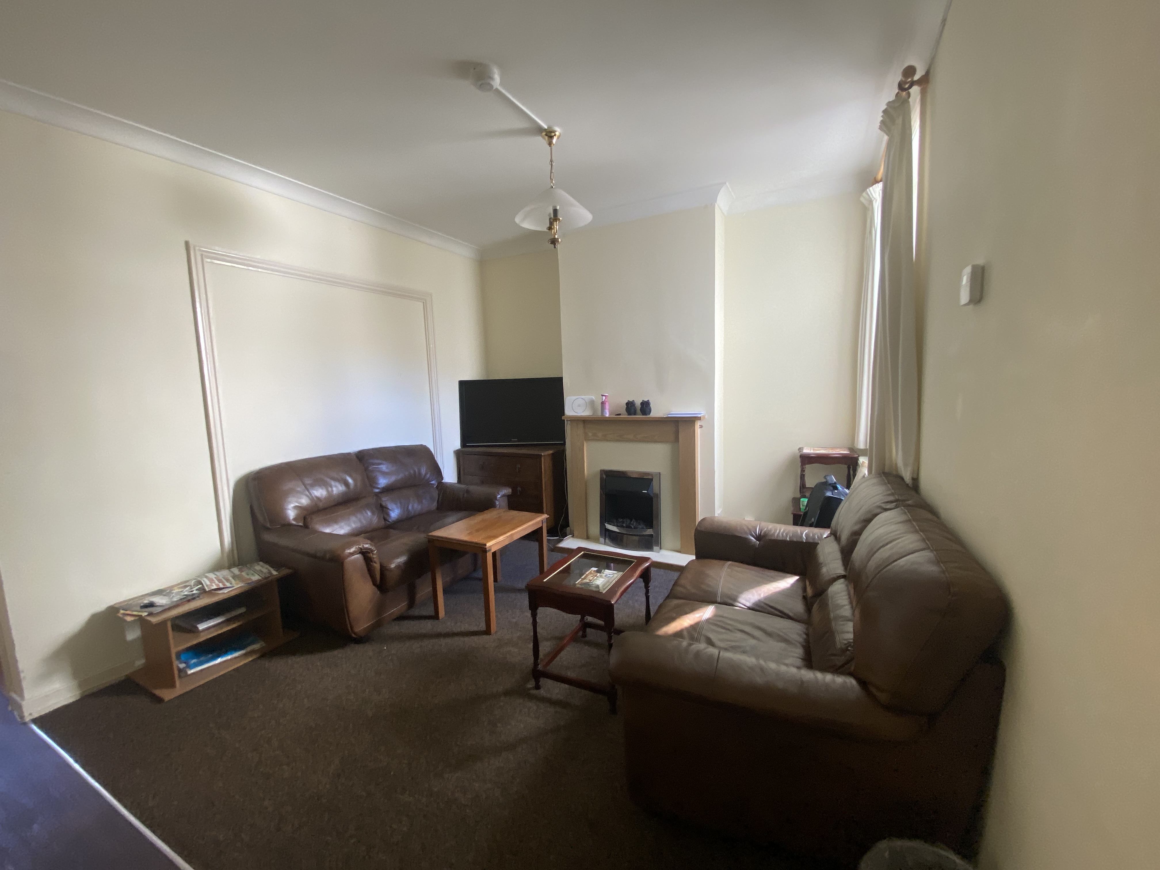 propertyP4636856