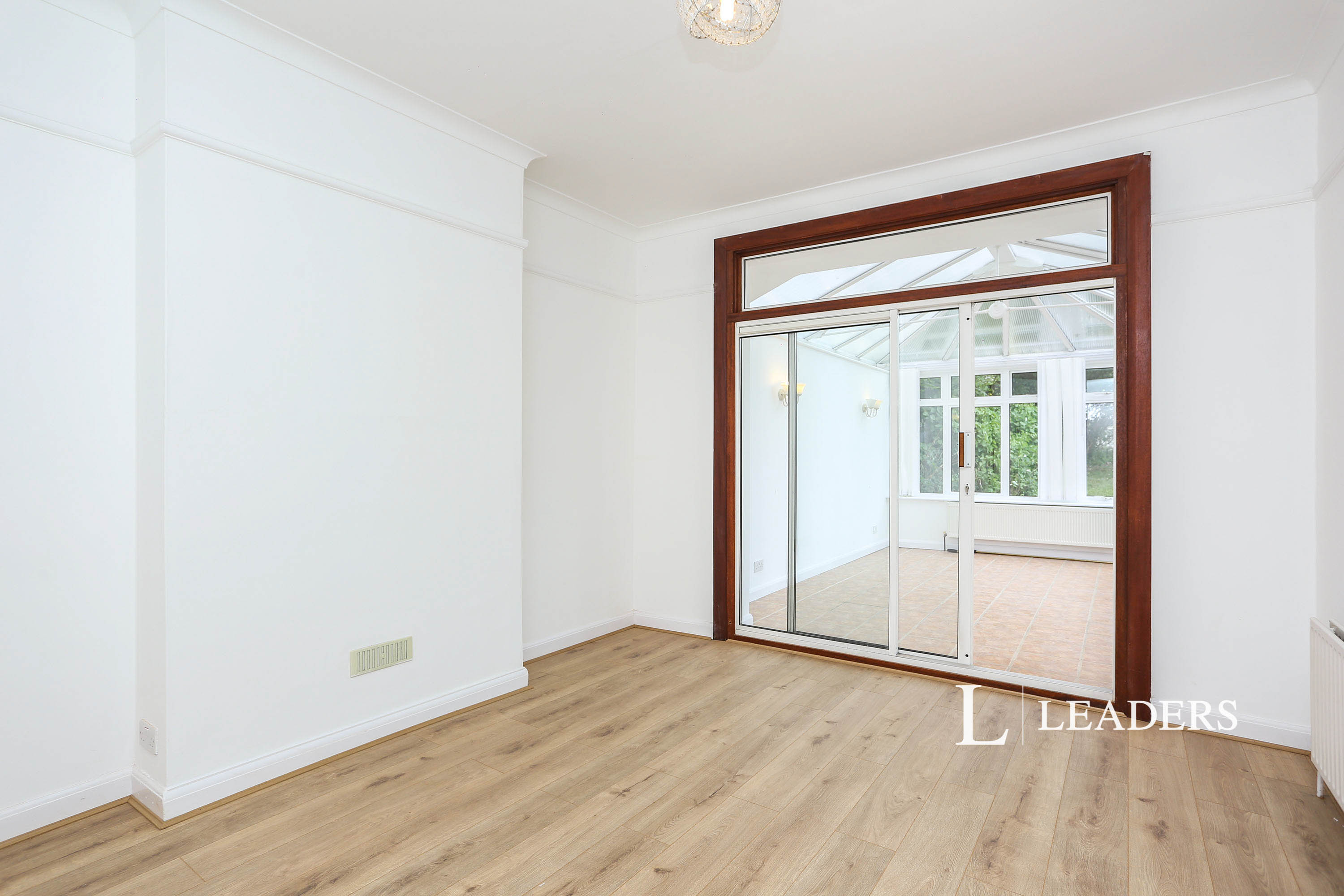 propertyP1012078