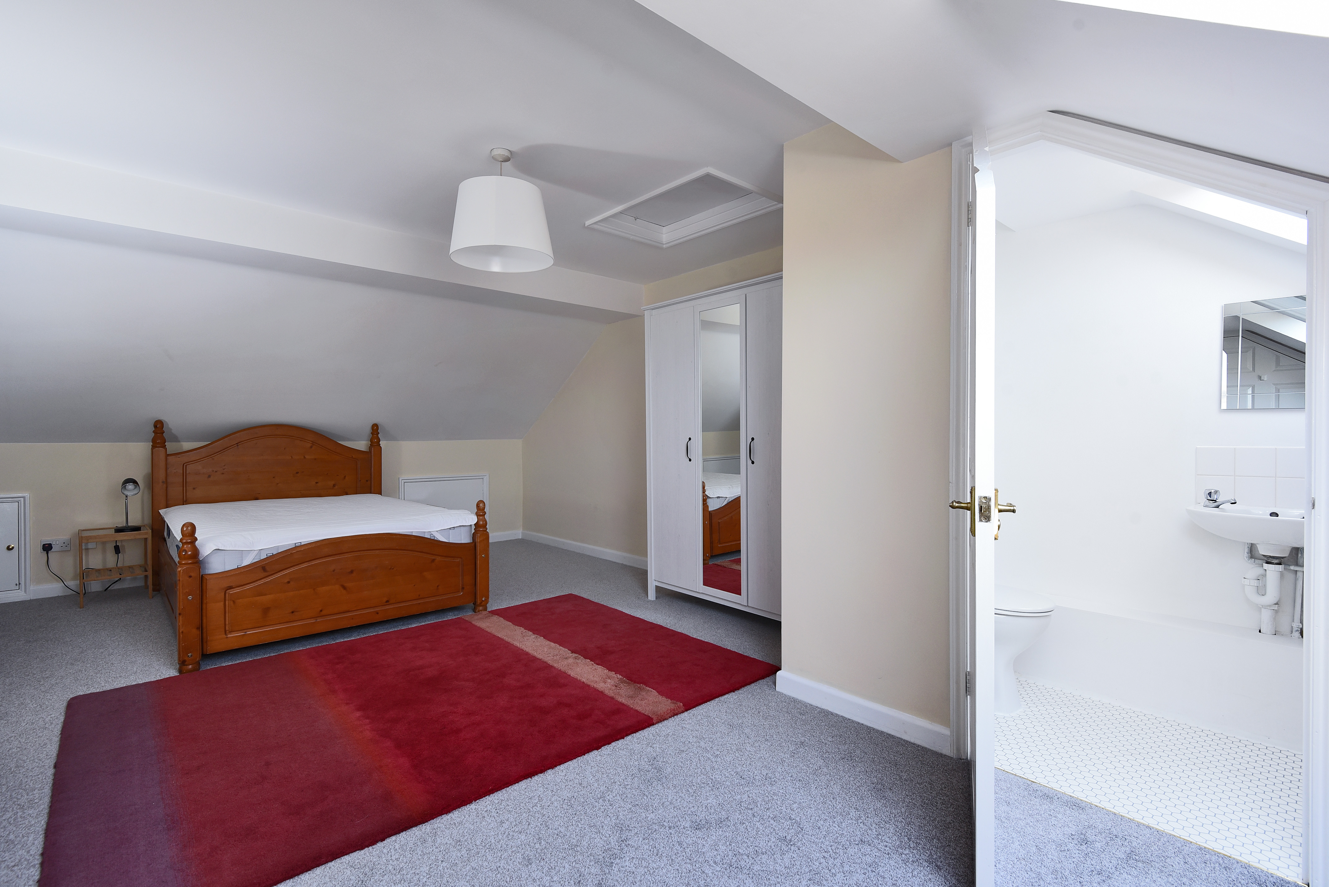 propertyP2074587