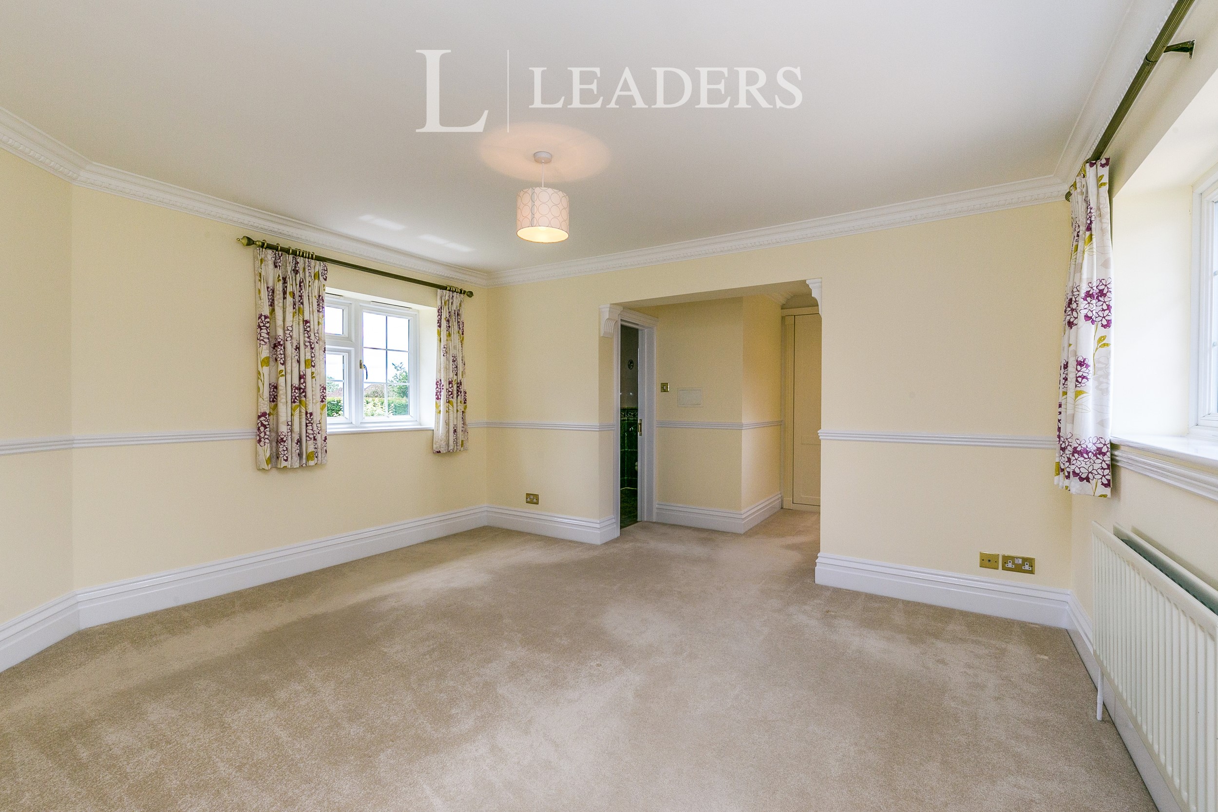 propertyP1029806