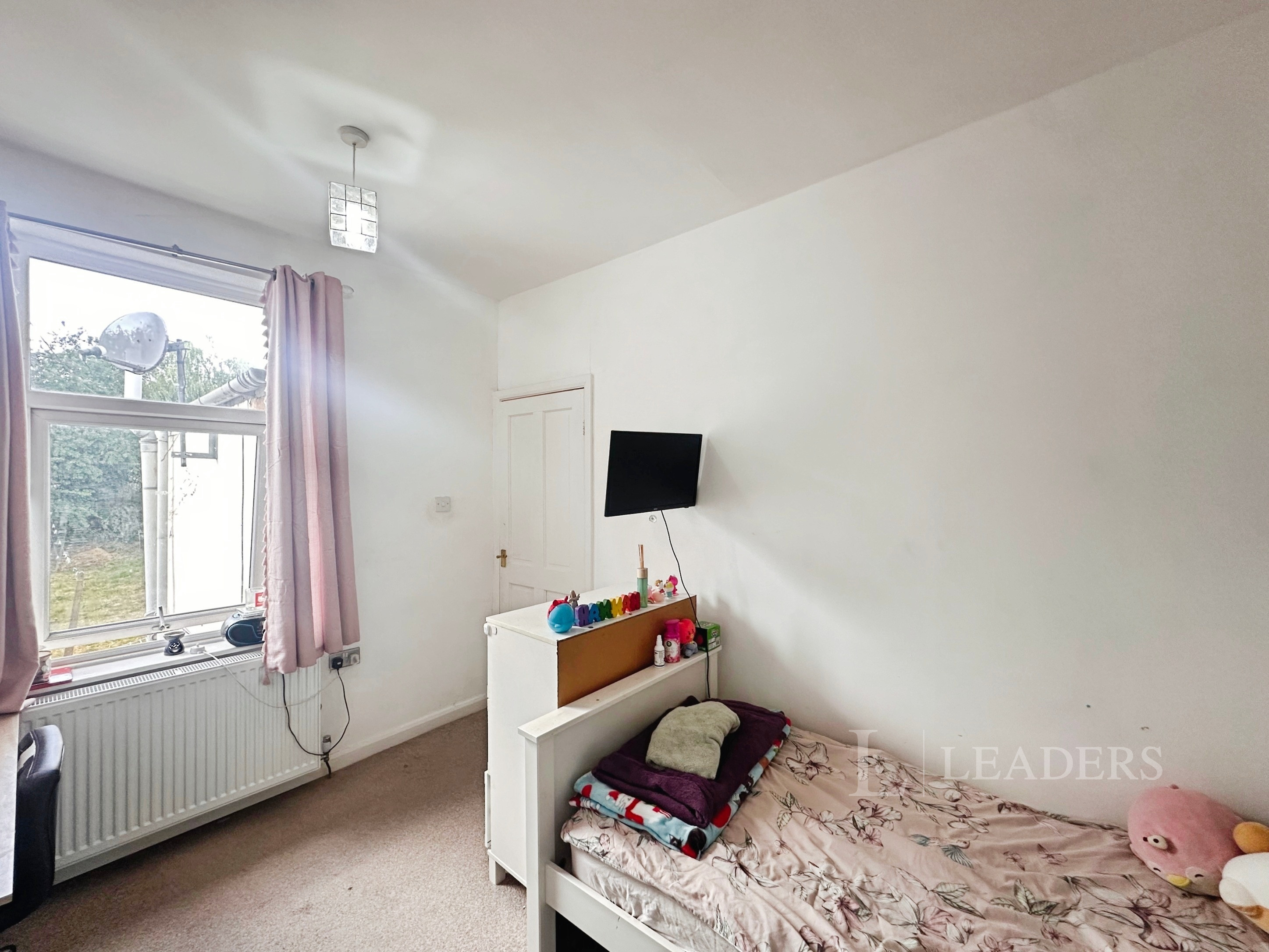propertyP47577112