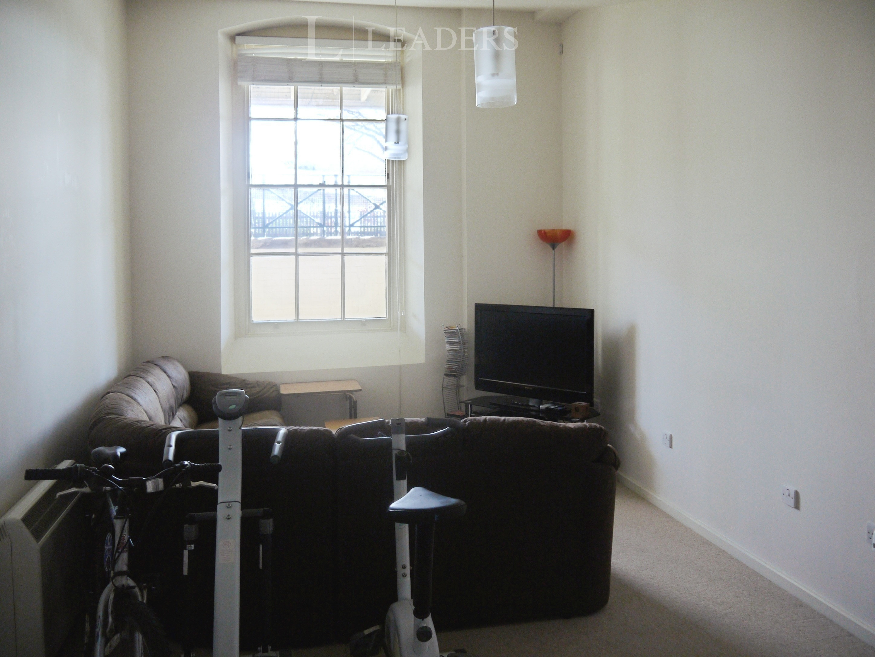 propertyP946527