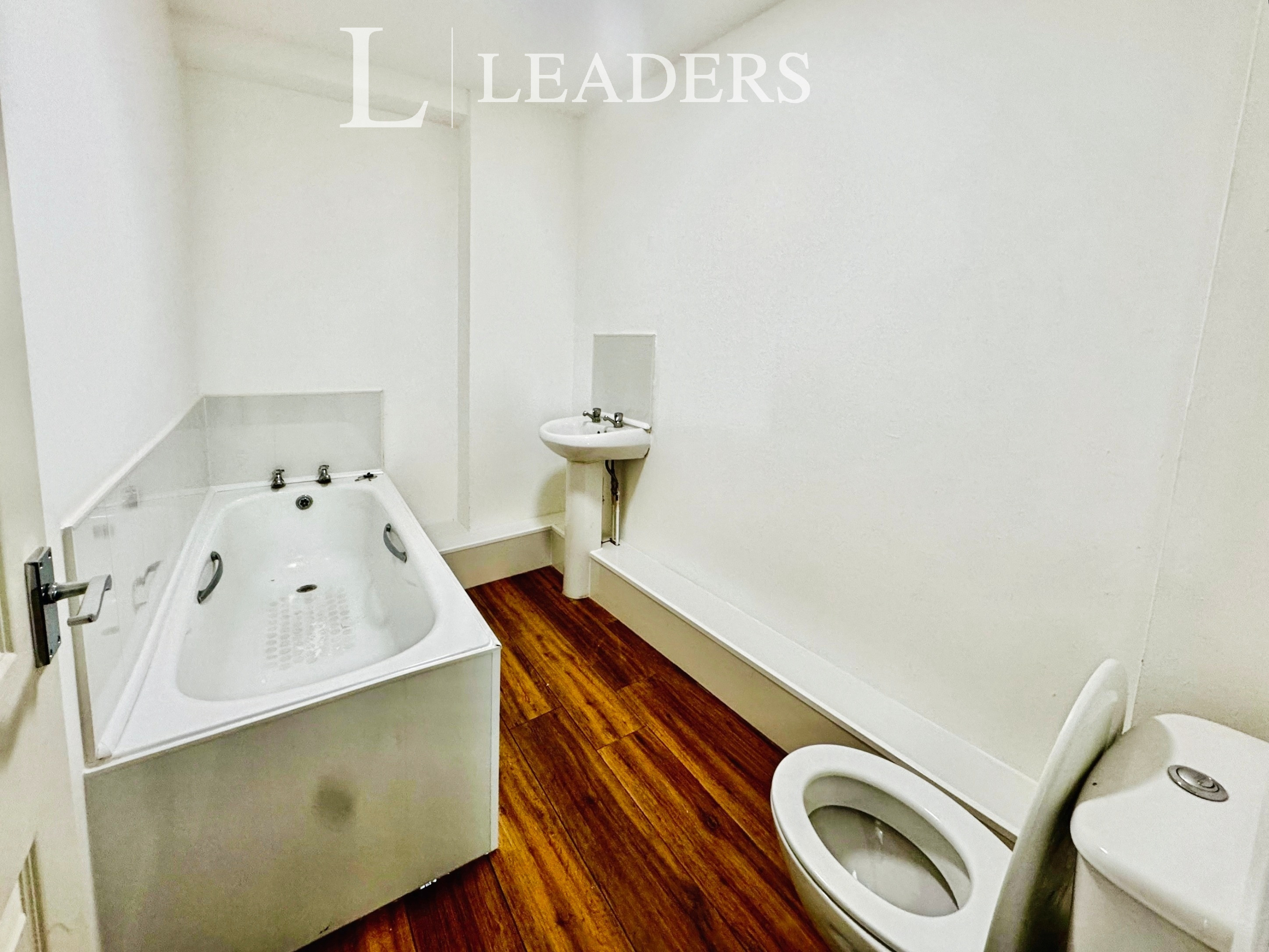 propertyP1579506