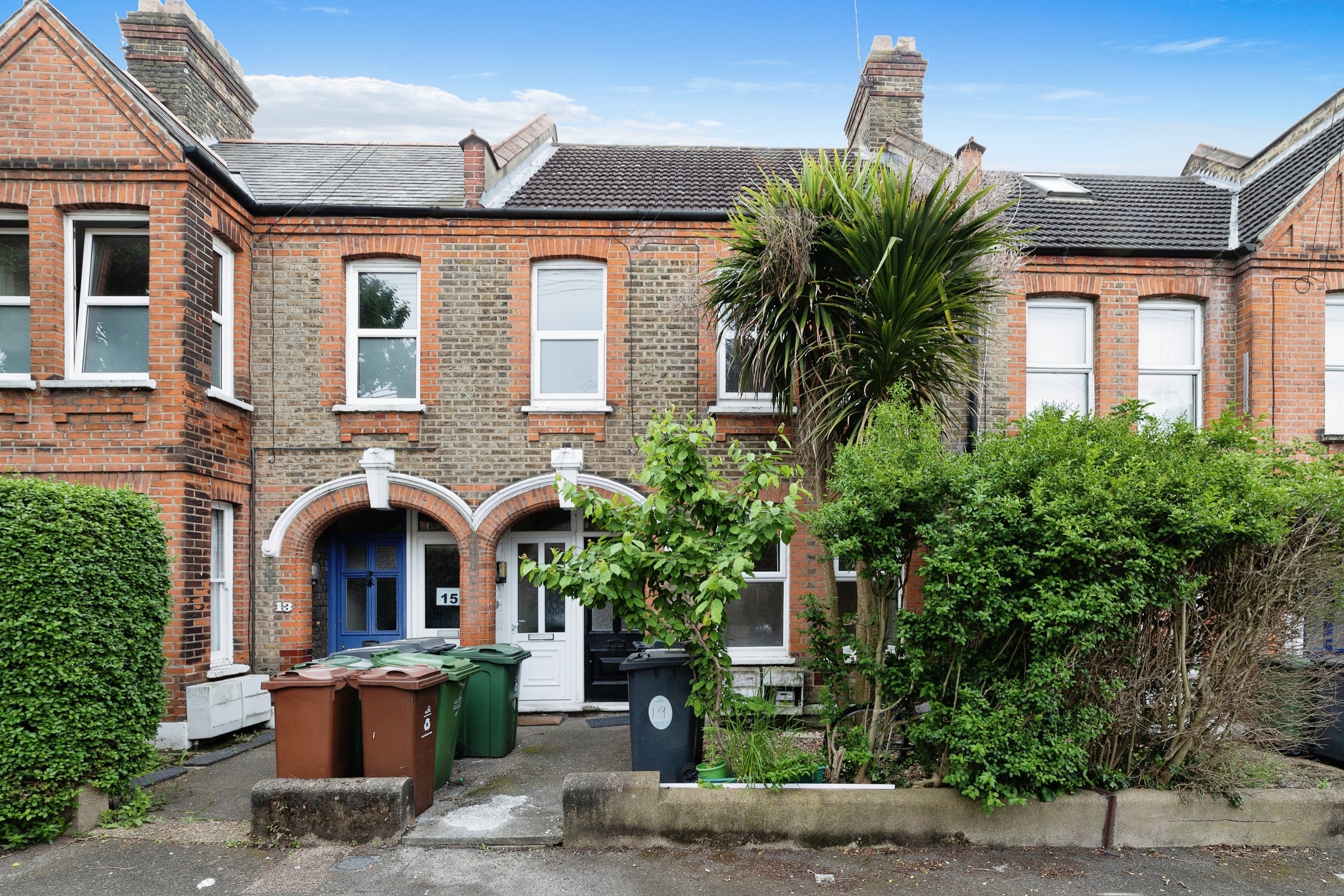 property-P286996-3