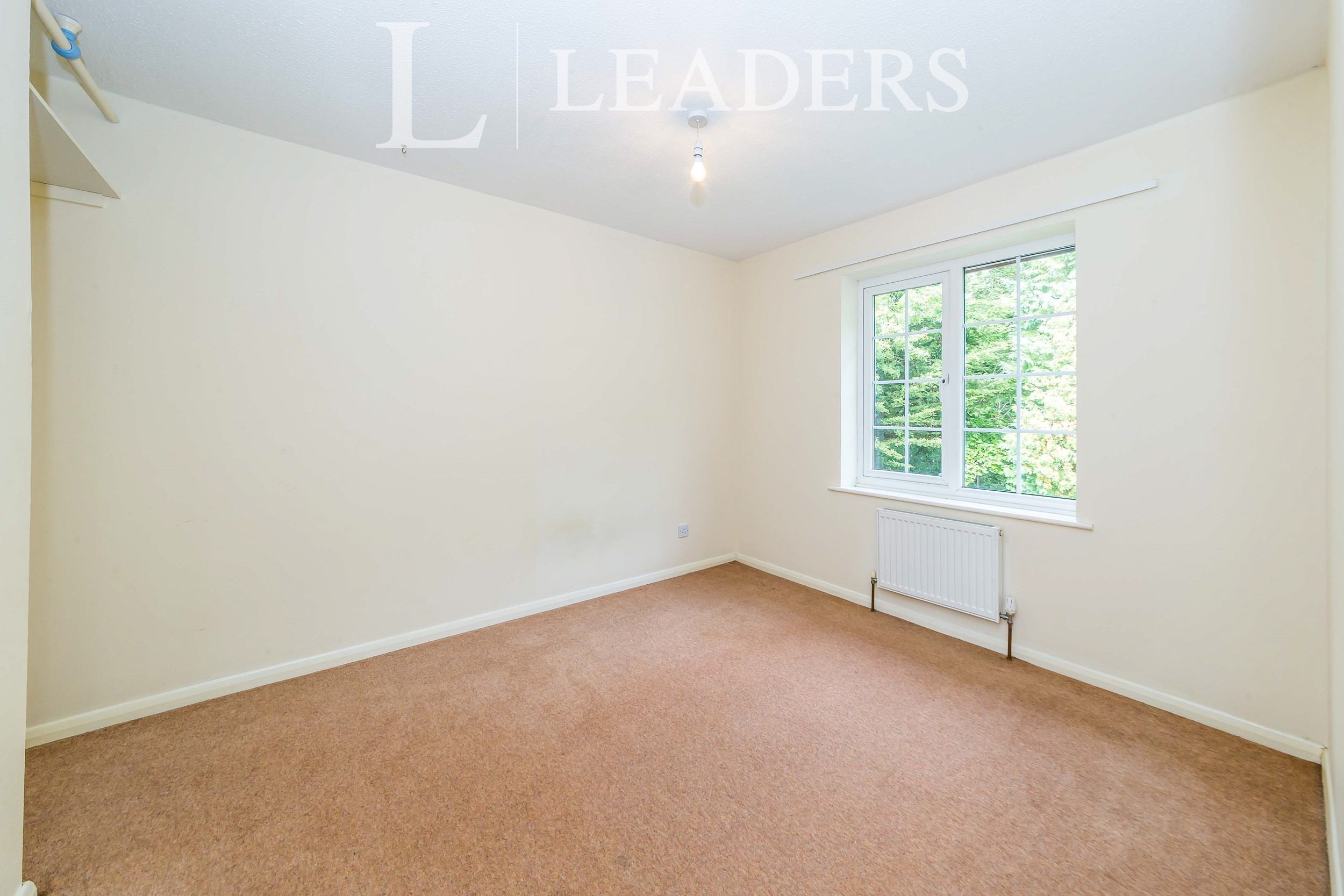propertyP1094787