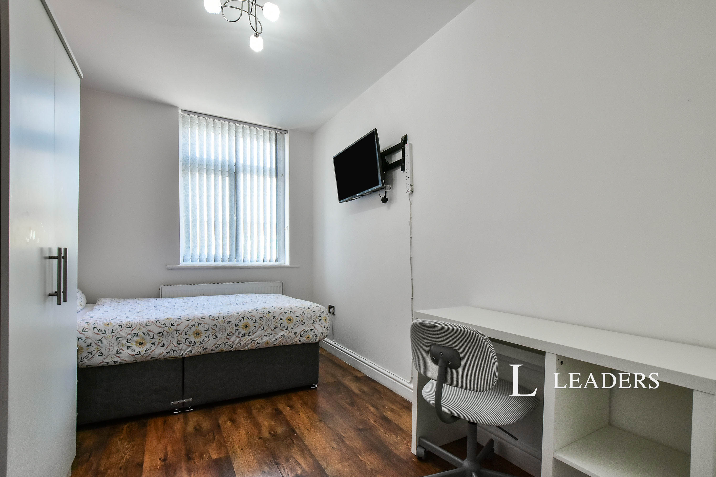 property-P467933-2