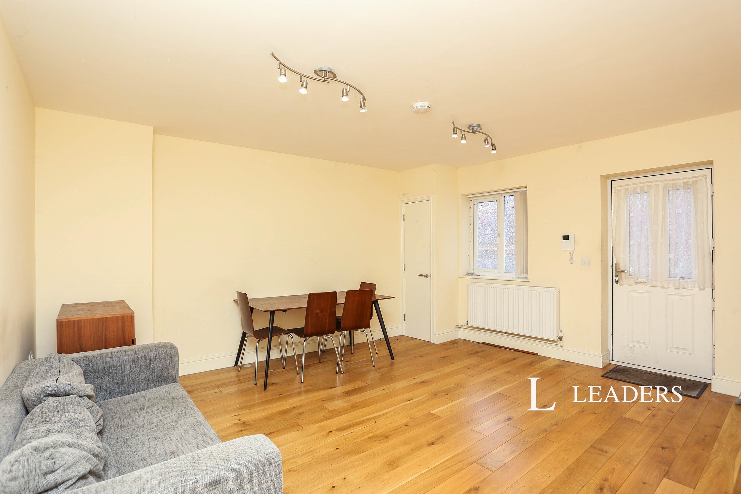 propertyP4667483